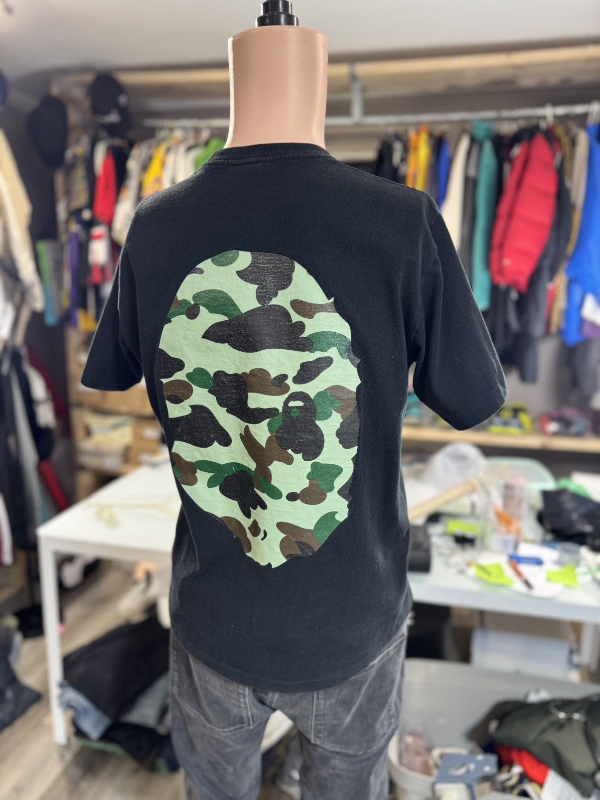 Bape BAPE DOUBLE SIDED Mint CAMO (M) Fits Small nice break in! 🔥 Size US M / EU 48-50 / 2 - 13 Thumbnail