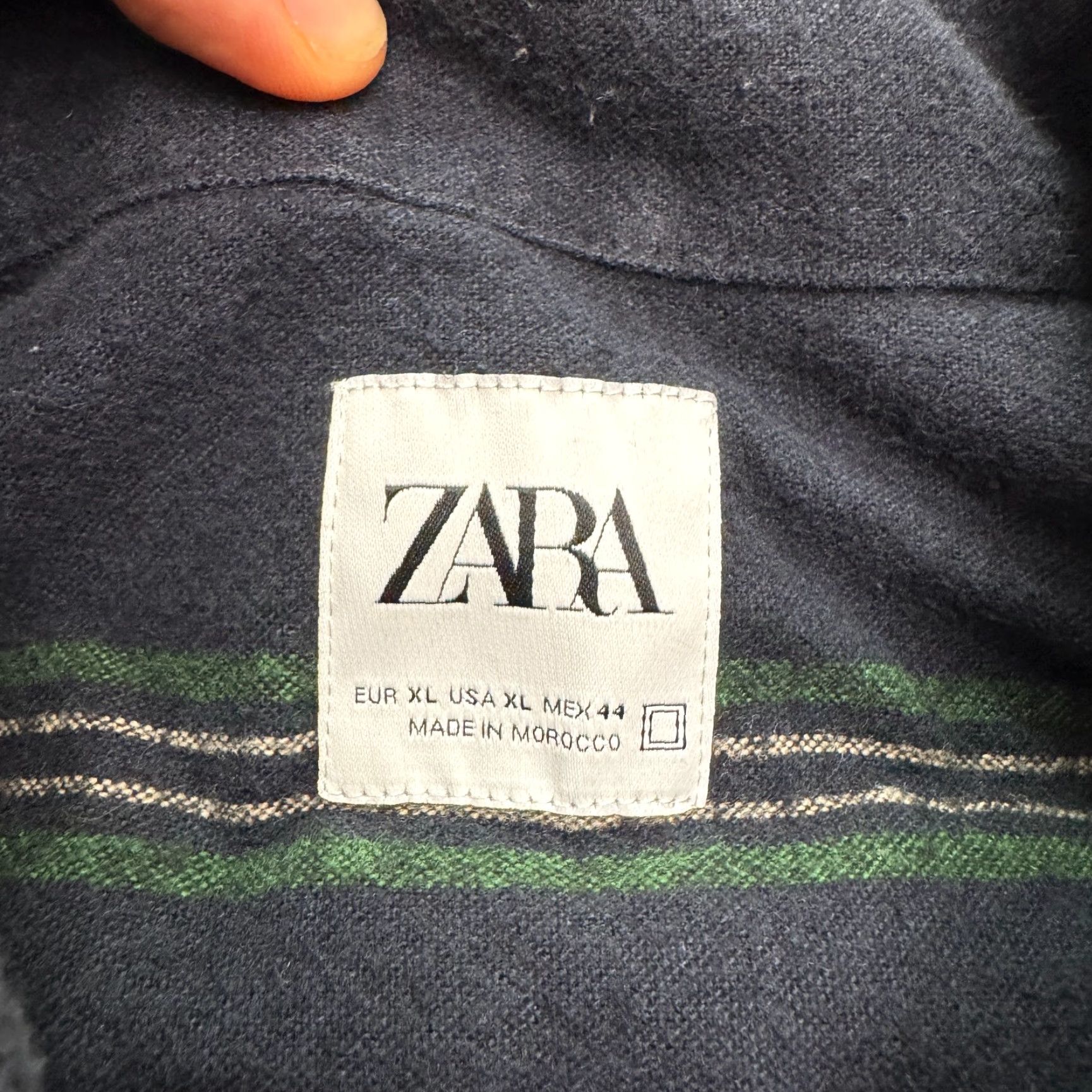 Zara VINTAGE? No. Zara Button-Up Shirt Mens XL Striped Flannel Cotton Blue Green Casual Long Sleeve Fall Spring Winter 50 in Chest Regular Mens Size US XL / EU 56 / 4 - 7 Thumbnail