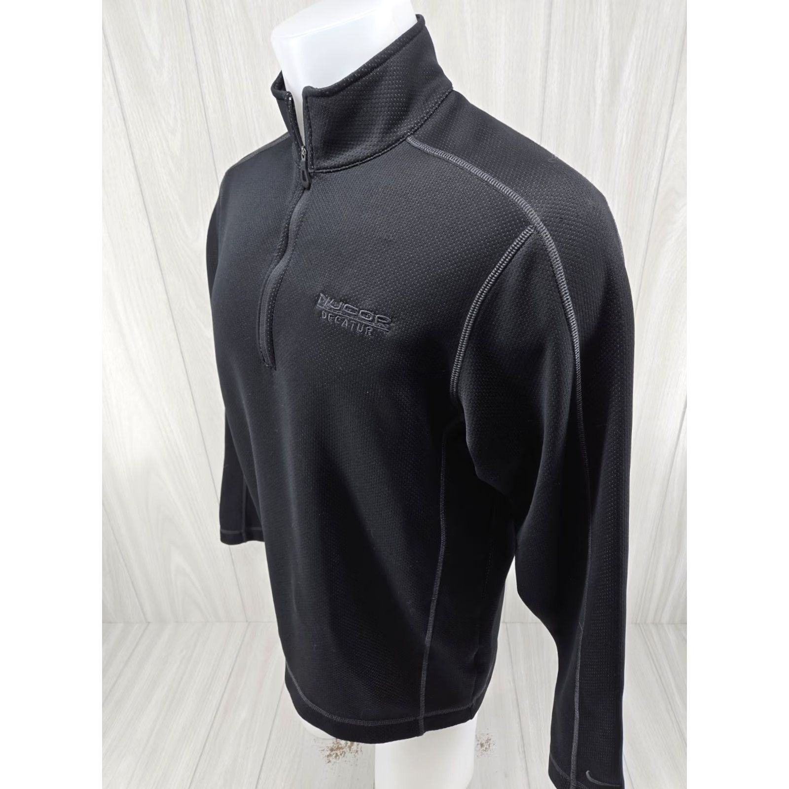 Nike Nike Dri Fit L/S 1/4 Zip Pullover Shirt Medium Black Nike Dri-FIT Shirt Men M Black 1/4 Zip Pullover Long Sleeve Logo Casual Sports Modern Nike Size US M / EU 48-50 / 2 - 3 Thumbnail