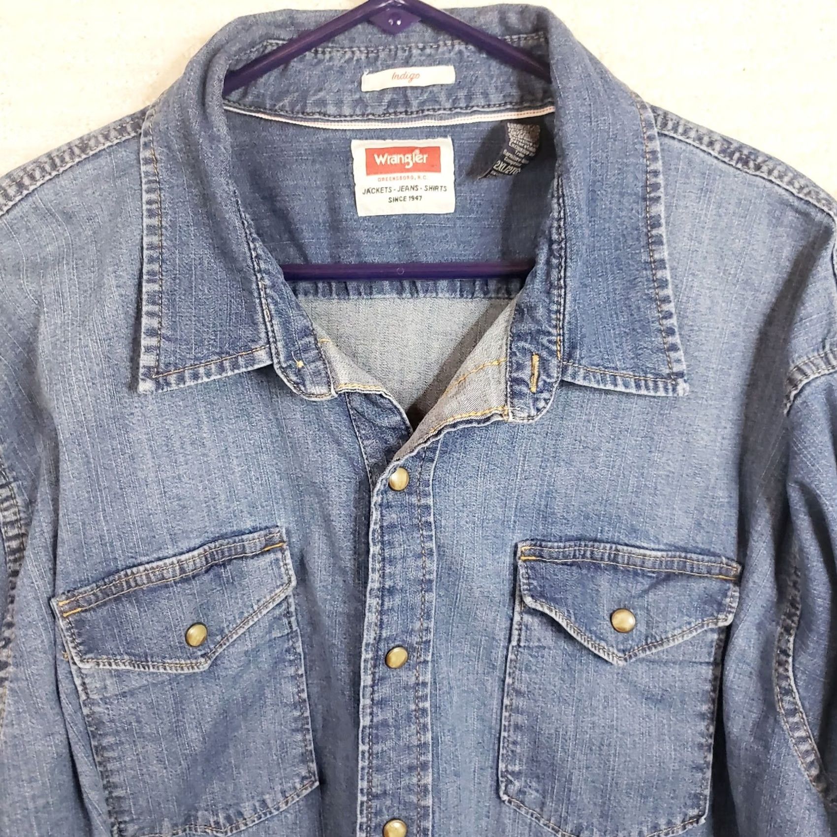 Wrangler Wrangler Shirt Mens 2XL Blue Denim Pearl Snap Outdoor Western Casual Slimming Long Sleeve Button-Up Indigo 2XL Mens Wrangler Indigo (Vintage: No) Size US XXL / EU 58 / 5 - 3 Thumbnail