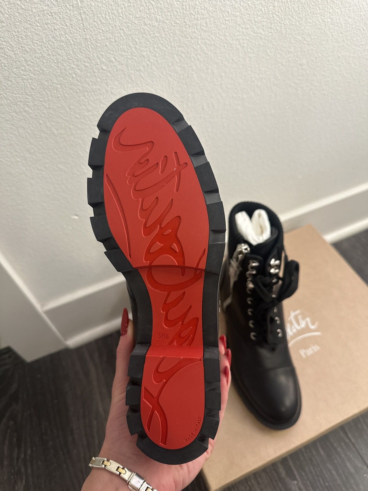 Christian Louboutin Christian Louboutin En Hiver Lug Leather Boots Size US 8.5 / IT 38.5 - 5 Thumbnail