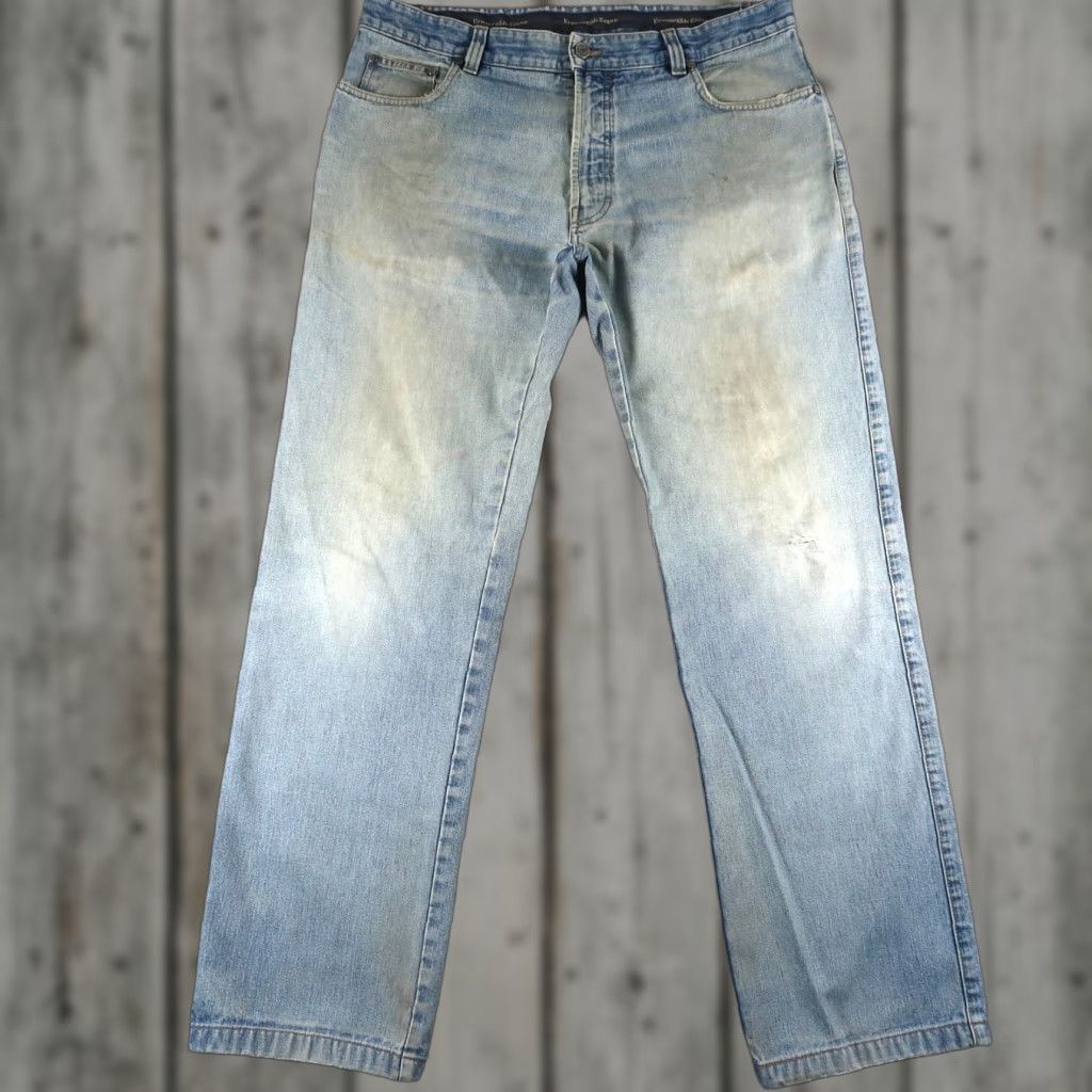 Ermenegildo Zegna VINTAGE Ermenegildo Zegna Jeans Men’s 38 Regular Denim Blue 5-Pocket Straight Fit Made in Italy Mens Jeans 38" Blue Geographical Theme: City Designer Size US 38 / EU 54 - 1 Thumbnail