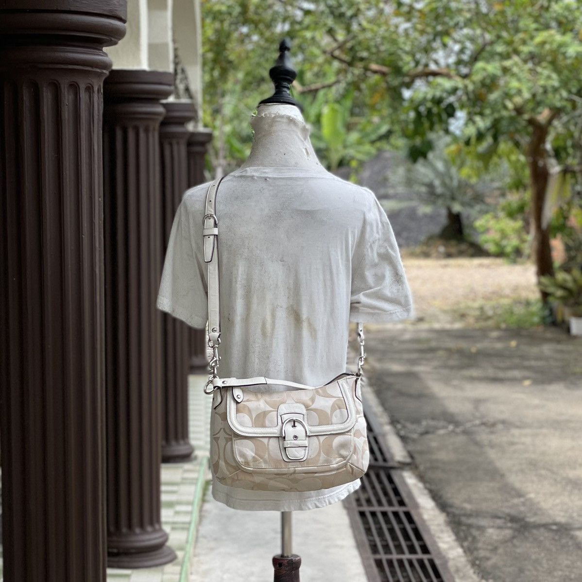 Coach Signature 2 Way Sling Bag