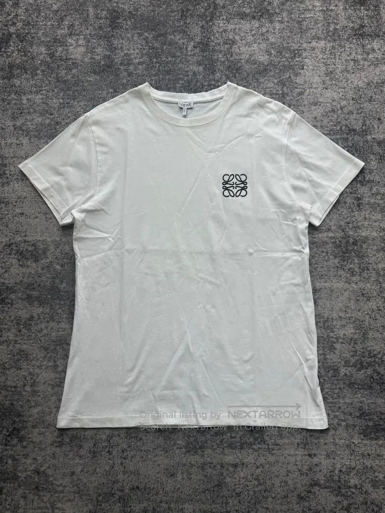 Loewe Loewe White embroidered logo short-sleeve Size XS / US 0-2 / IT 36-38 - 1 Thumbnail