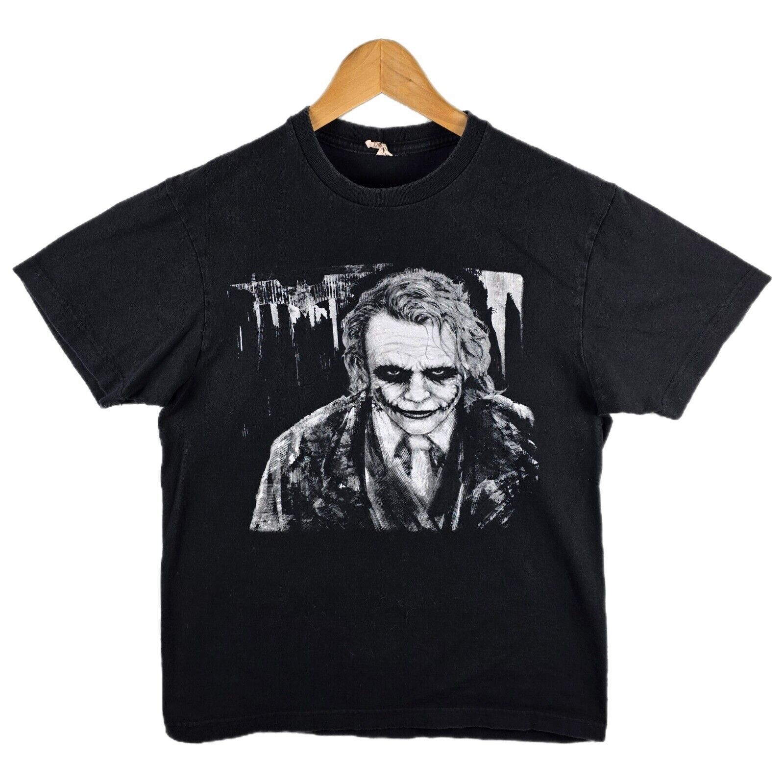 Other Vintage Joker Shirt Medium Batman Dark Knight Heath Ledger Size US M / EU 48-50 / 2 - 1 Thumbnail