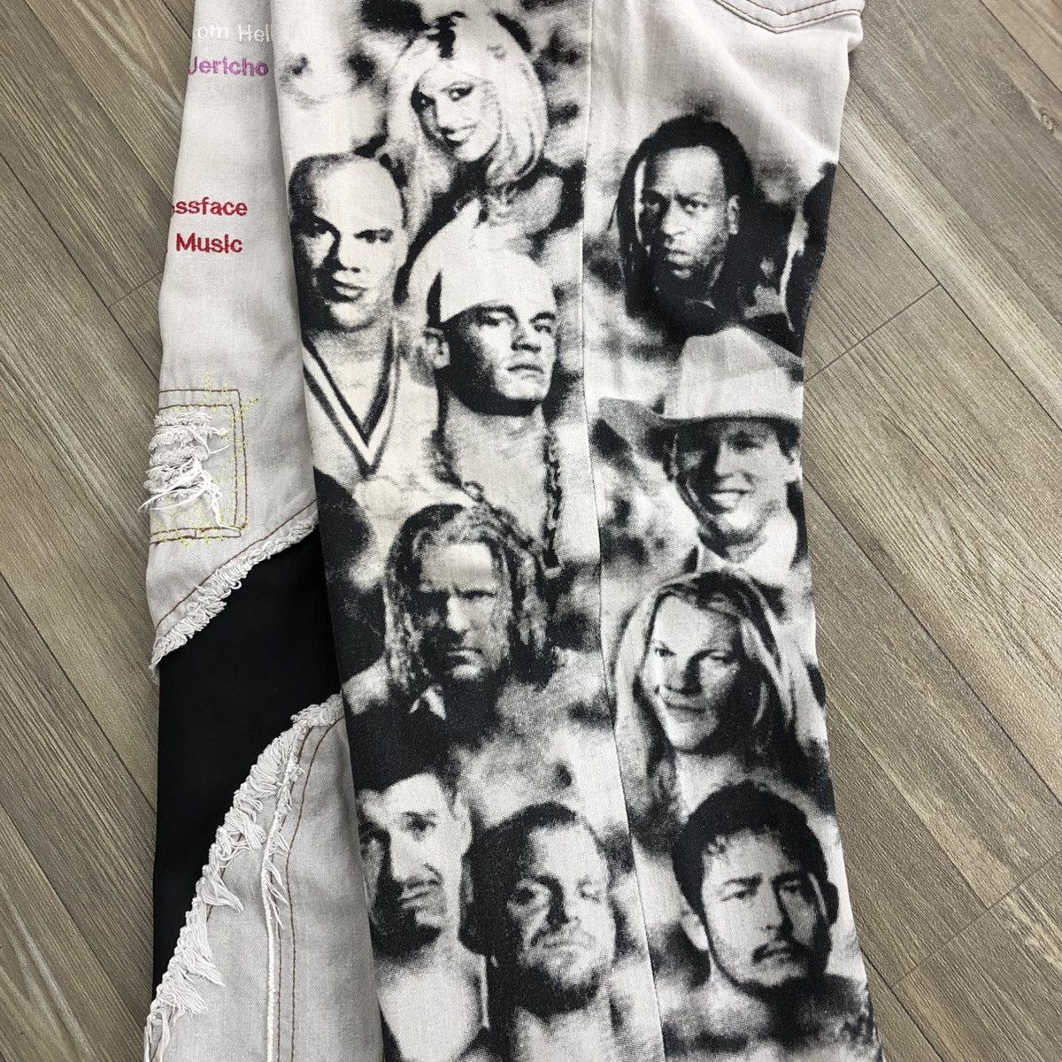 PPFM 2000s In The Attic WWE Players Rock N Roll Distressed Jeans Size US 32 / EU 48 - 18 Thumbnail