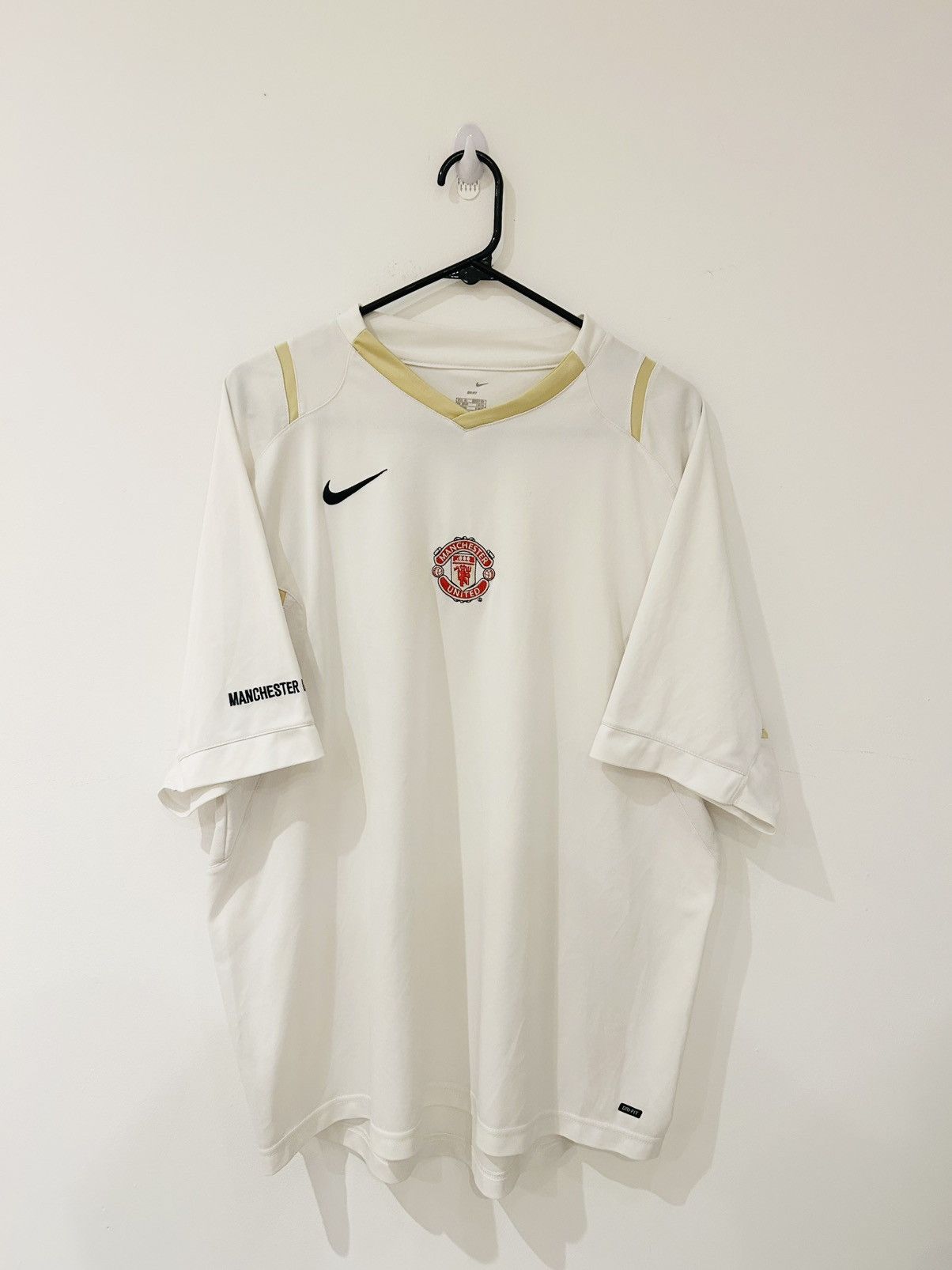 Nike × Vintage Manchester United 2004/06 training jersey Size US XL / EU 56 / 4 - 1 Thumbnail