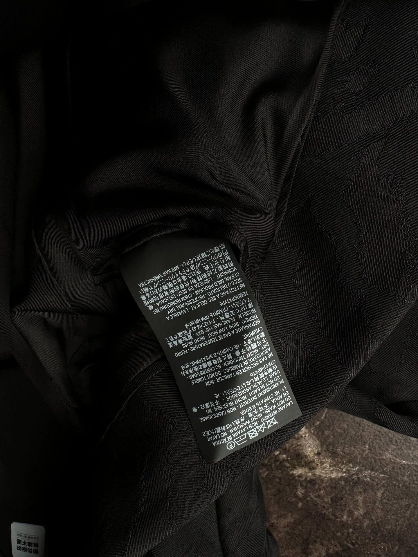 Saint Laurent Paris Saint Laurent Textured Smoking Jacket F34 Size XS / US 0-2 / IT 36-38 - 6 Thumbnail