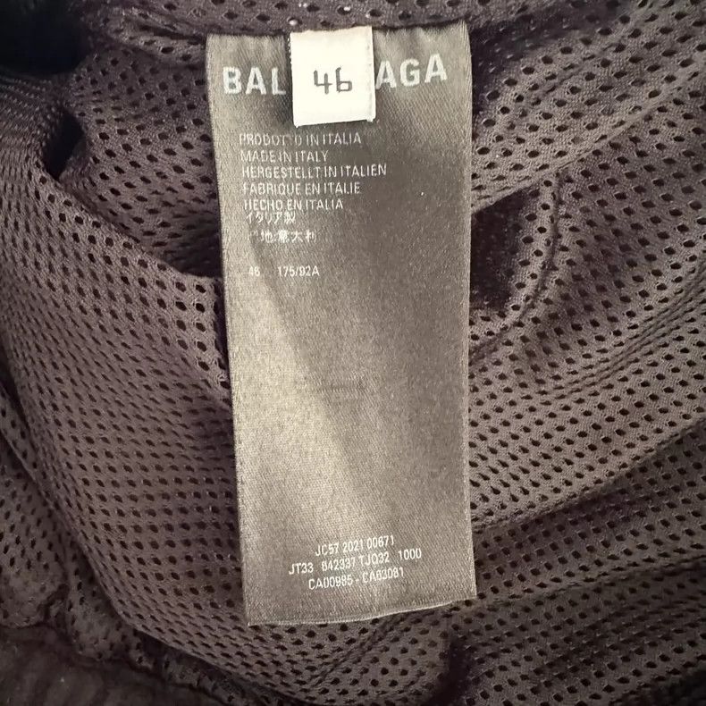 Balenciaga Balenciaga SS21 SportyB embroidered logo polar fleece jacke Size US S / EU 44-46 / 1 - 4 Thumbnail