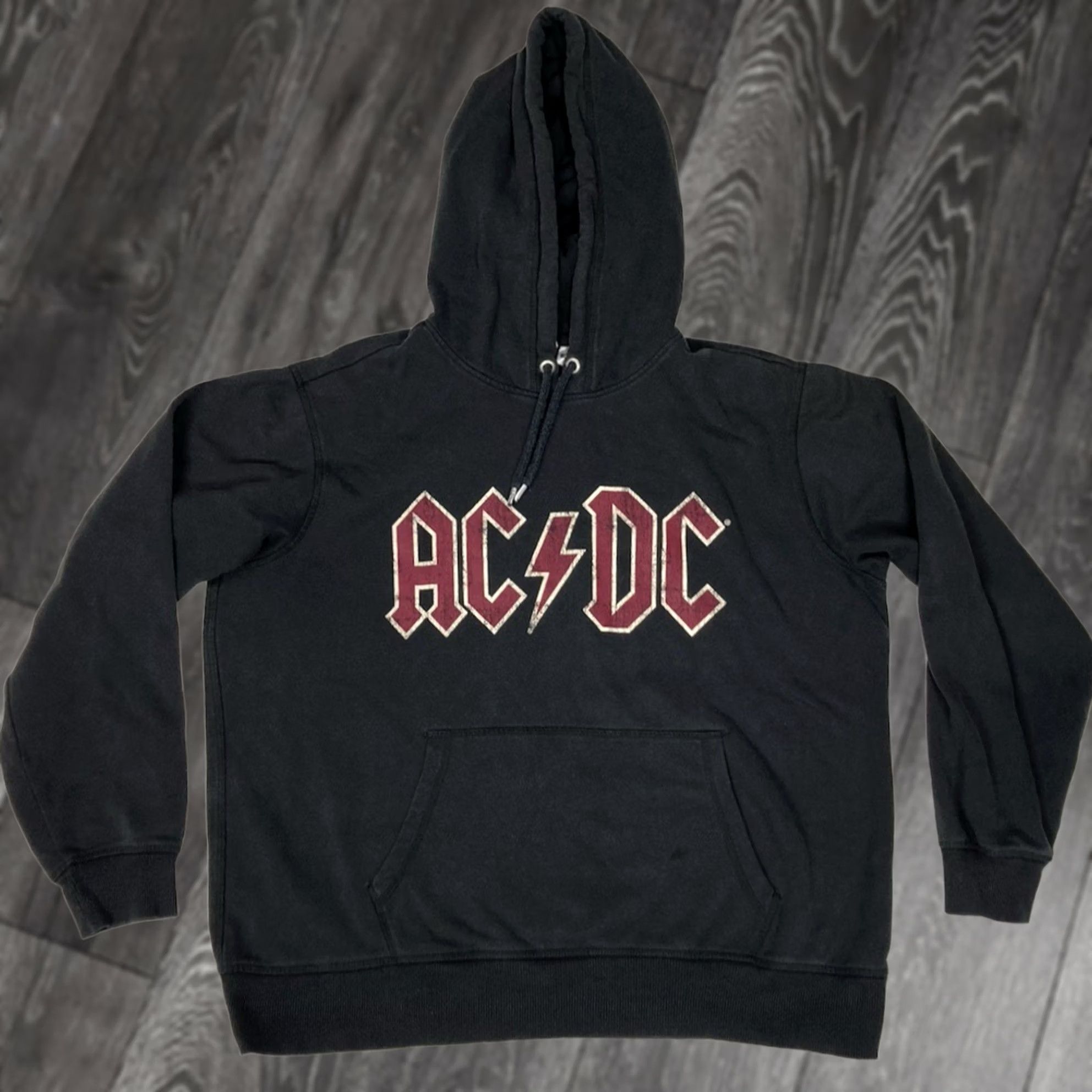H&M VINTAGE H&M ACDC Back In Black Tour Graphic Pullover Hoodie Women Large Black Music Size L / US 10 / IT 46 - 1 Thumbnail