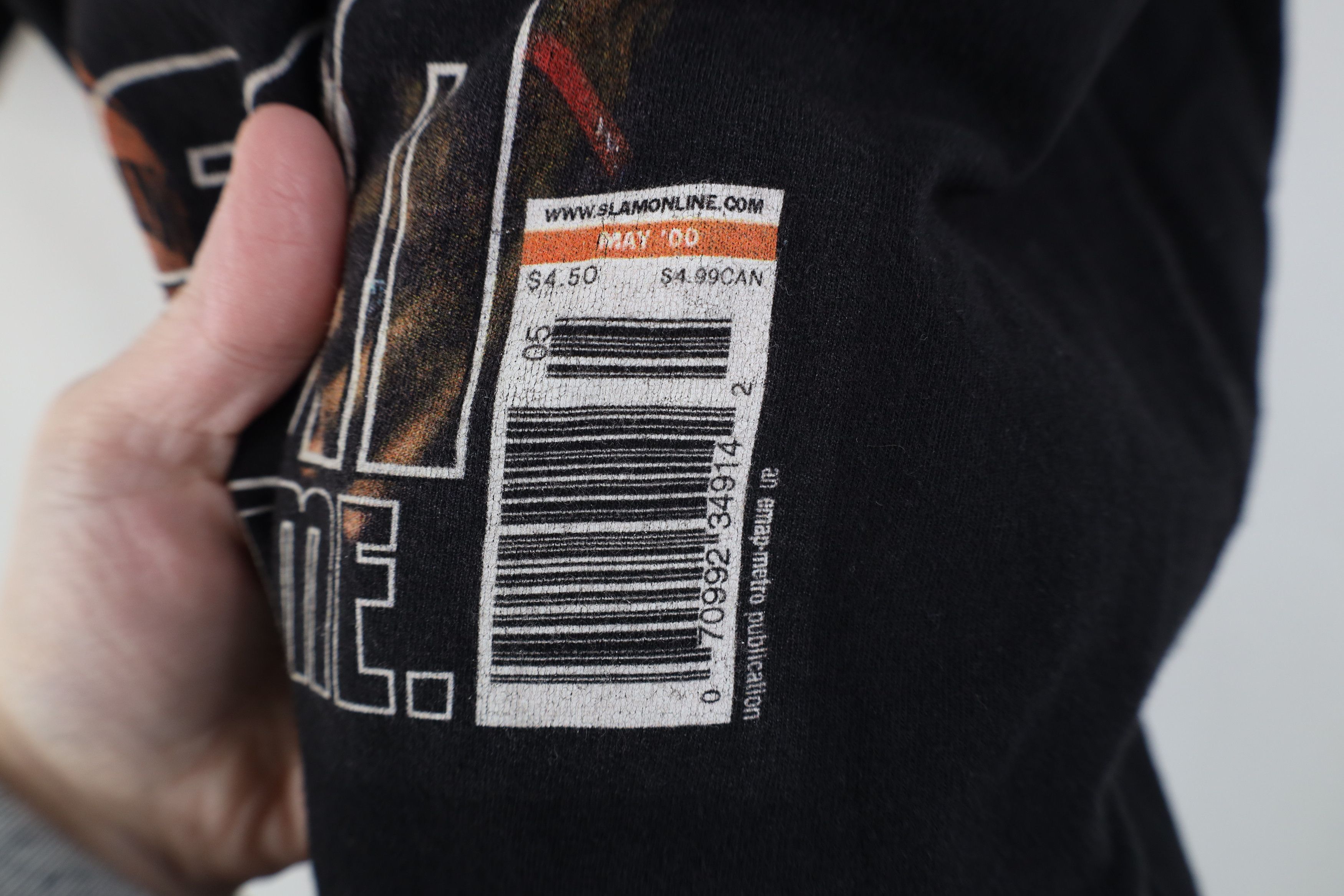 Mitchell & Ness Retro Mitchell and Ness Magazine Allen Iverson T-Shirt Black Size US S / EU 44-46 / 1 - 8 Thumbnail