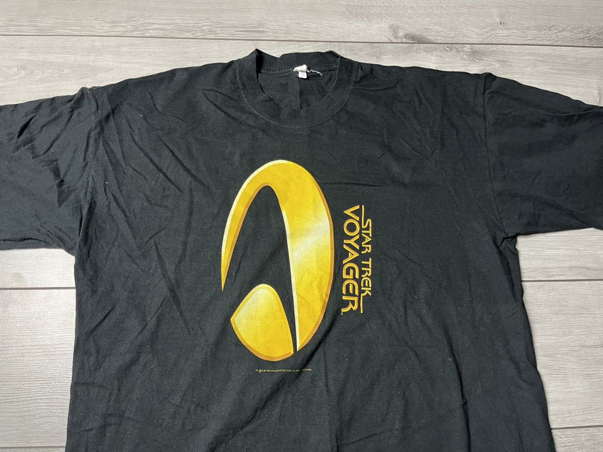 Other Movie Star trek voyager Tshirt 90s size XLarge Size US XL / EU 56 / 4 - 3 Thumbnail
