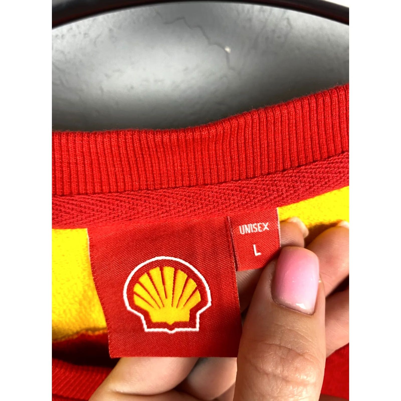 Ferrari Ferrari Racing Team Shell Vintage V-Neck Sweatshirt Size L Mens Red Size US L / EU 52-54 / 3 - 5 Thumbnail