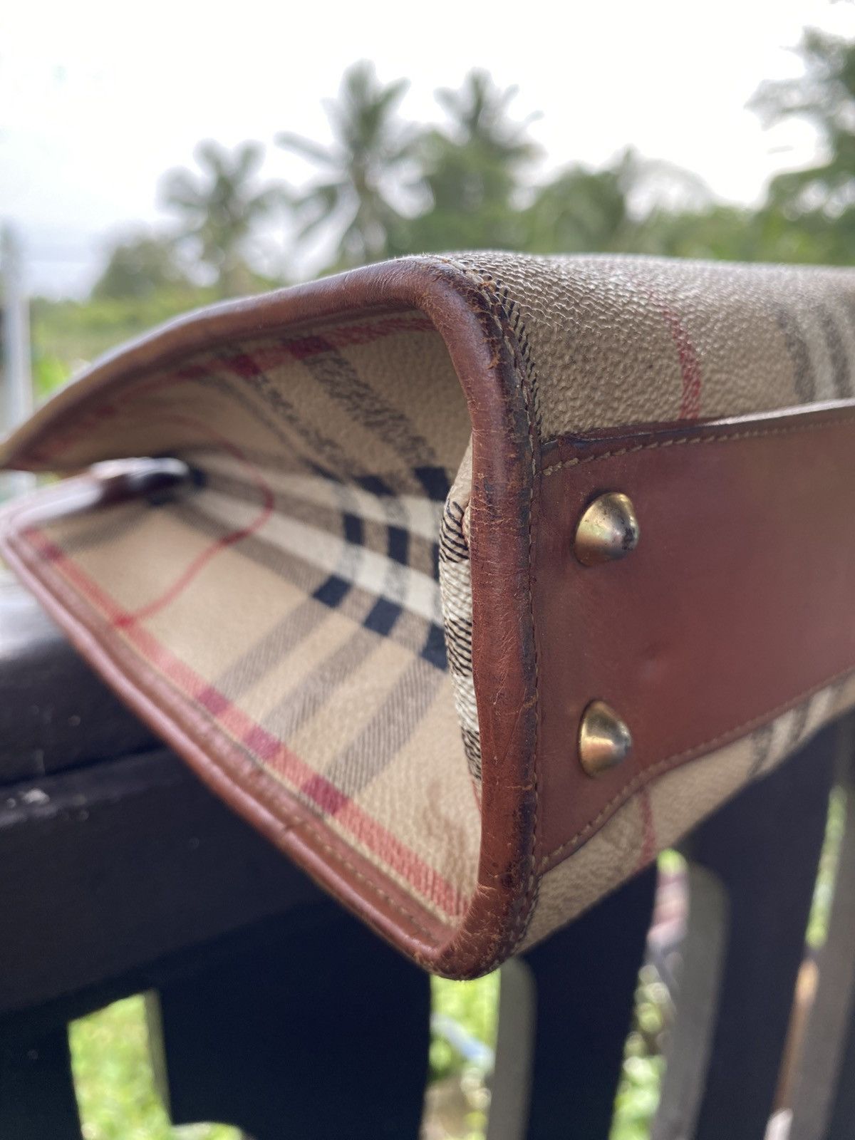 Burberry × Burberry Prorsum × Vintage 80s 90s VTG BURBERRYS NOVA CHECK LEATHER HAND BAG ITALY MADE Size ONE SIZE - 6 Thumbnail