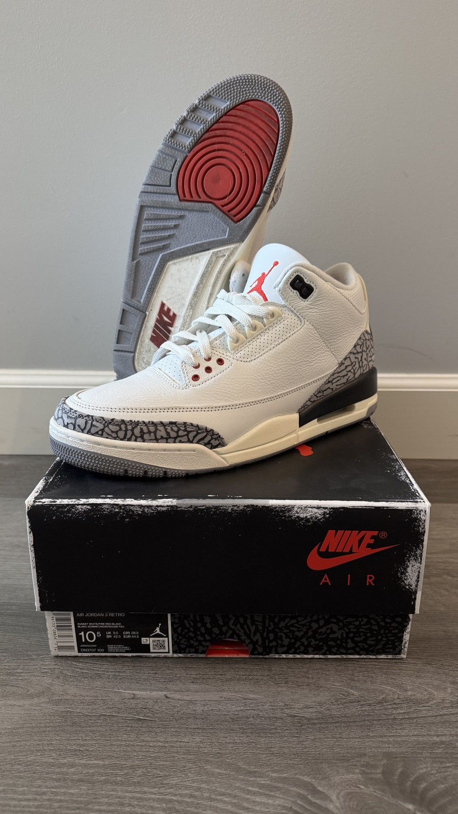 Air Jordan 3 2023 White Cement Reimagined Sz 10.5, PRE-OWNED
