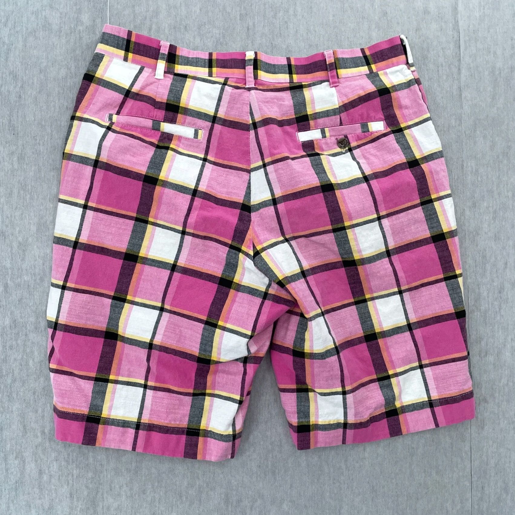 Vintage VINTAGE Loudmouth Golf Shorts Men 36 Pink Plaid Casual Travel Cotton Spandex Bermuda Size US 36 / EU 52 - 2 Thumbnail
