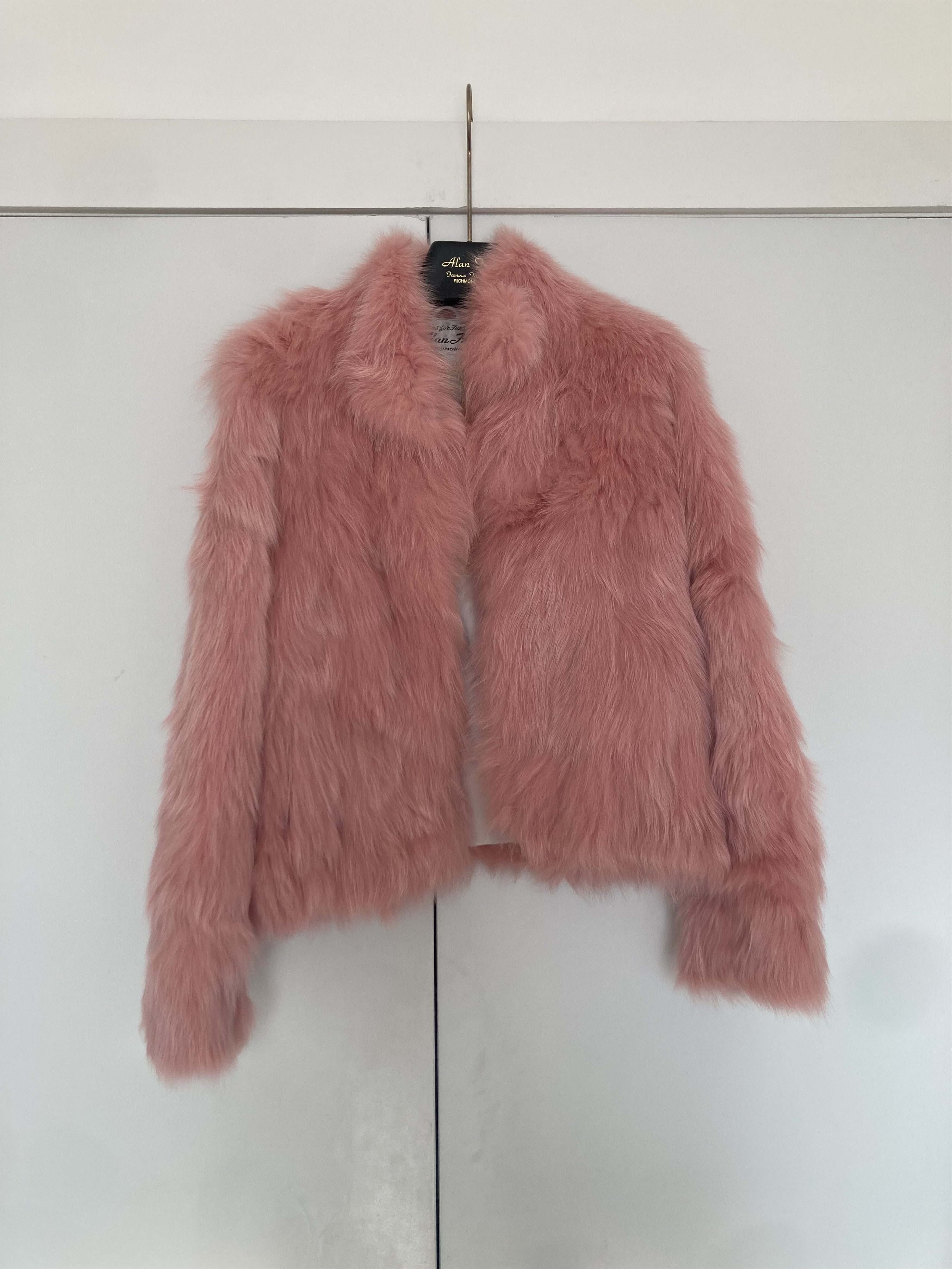 Vintage pink fur coat (fox) Size M / US 6-8 / IT 42-44 - 3 Thumbnail