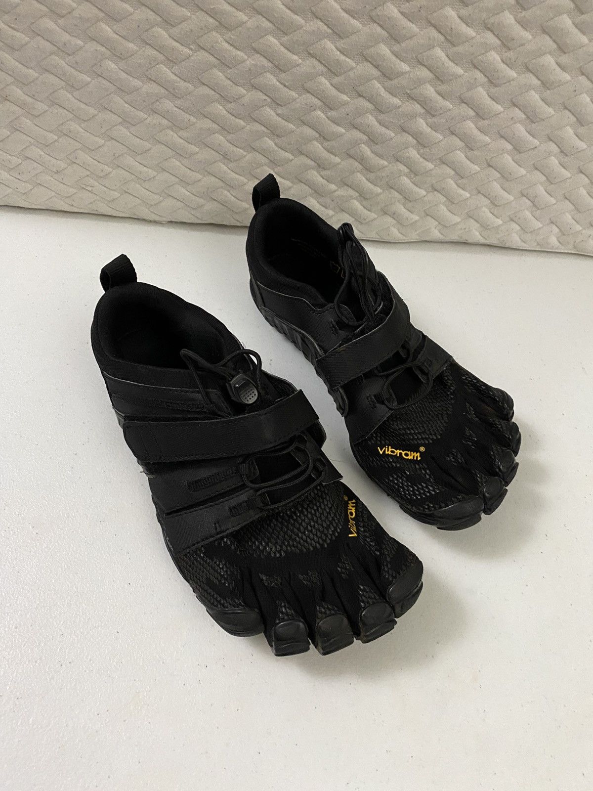 Vibram Vibram Fivefingers V-Train 2.0 Mens Shoes 20M7701 8-8.5 LNC Size US 8 / EU 41 - 18 Thumbnail