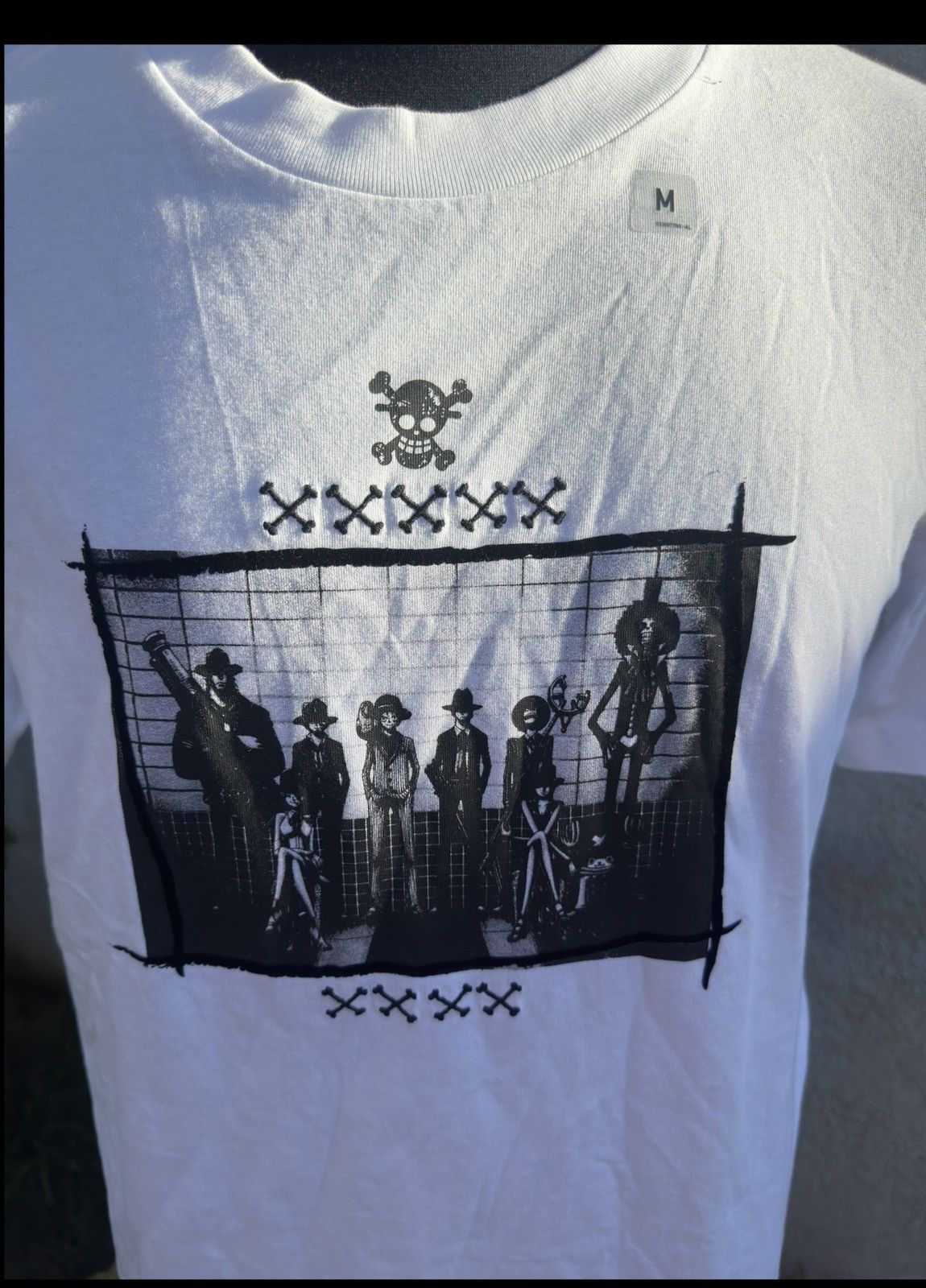 Uniqlo Uniqlo UT Shirt One Piece Luffy Zoro Usopp Sanji Men's M Size US M / EU 48-50 / 2 - 3 Thumbnail