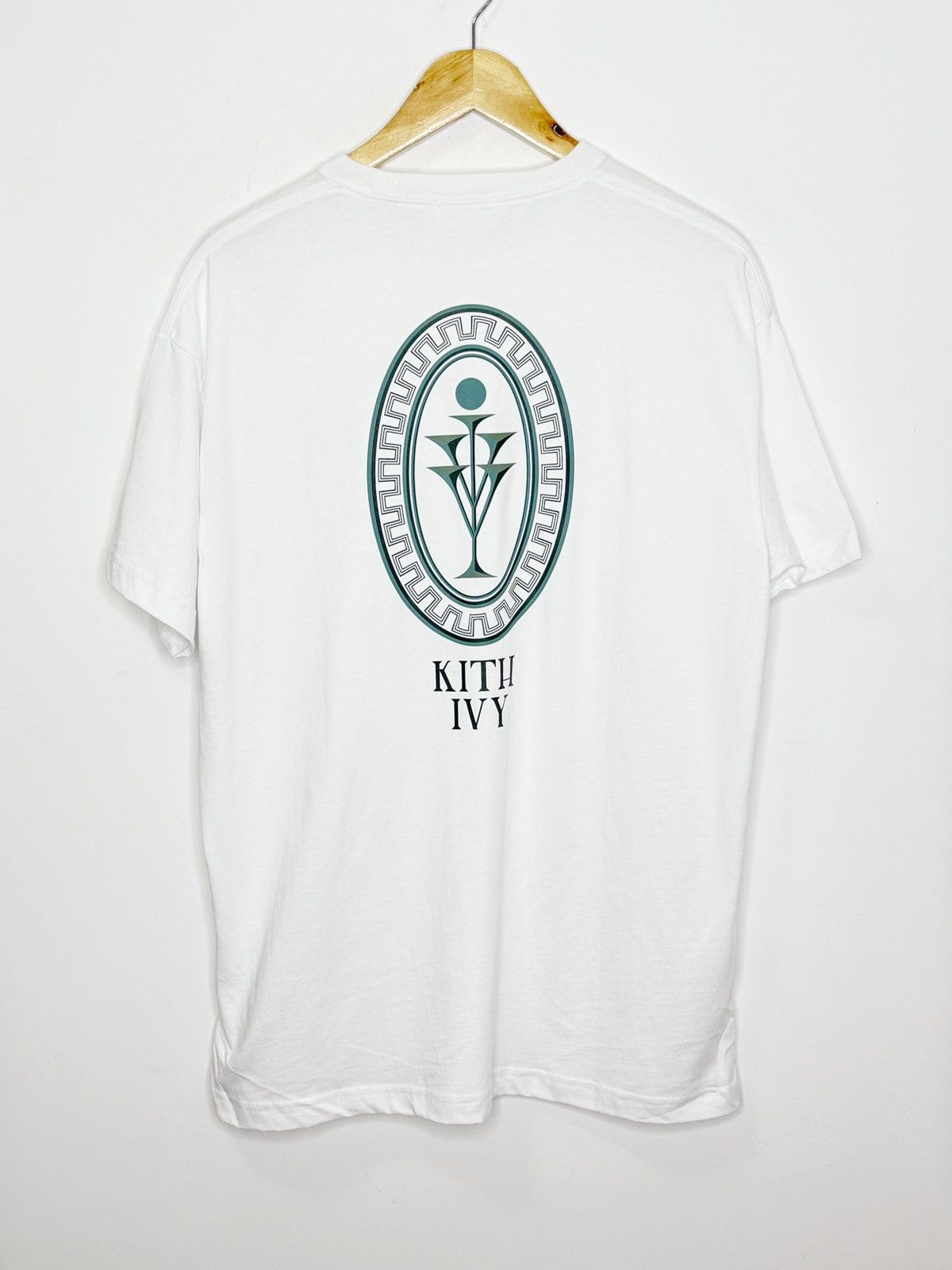 Kith Kith Ivy Pocket Tee Size US M / EU 48-50 / 2 - 1 Thumbnail