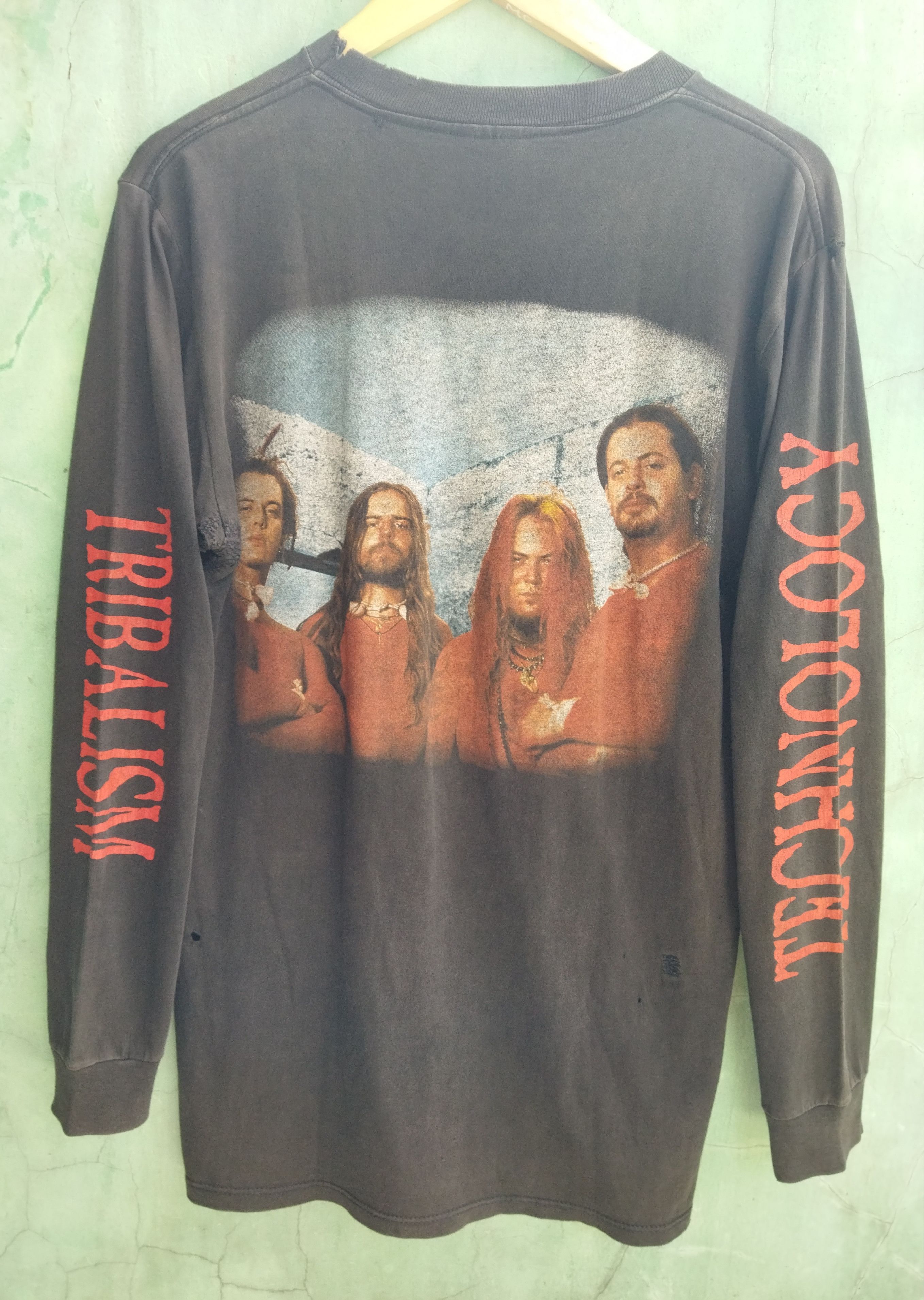 Band Tees Vintage SEPULTURA roots bloody roots Size US M / EU 48-50 / 2 - 2 Thumbnail