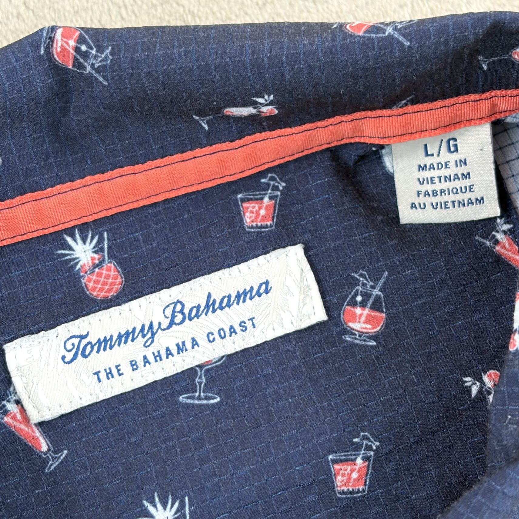 Tommy Bahama Tommy Bahama Island Zone Polo Shirt Men Large Blue Graphic Print Beach Designer Modern Island Zone 90% recycled polyester 10% spandex Regular Tee? Size US L / EU 52-54 / 3 - 2 Thumbnail