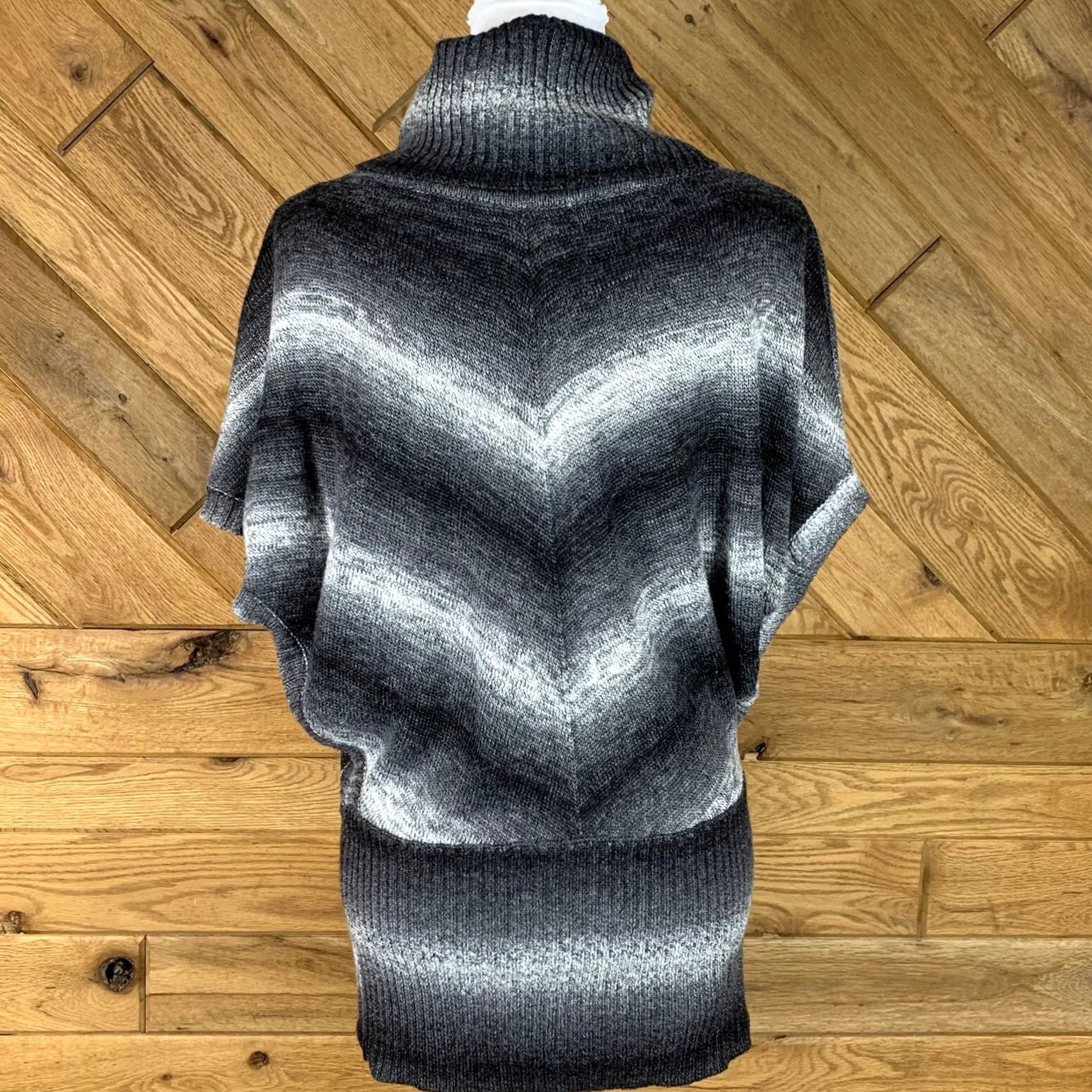 Vintage Item Specifications: Waterproof Size L / US 10 / IT 46 - 5 Thumbnail