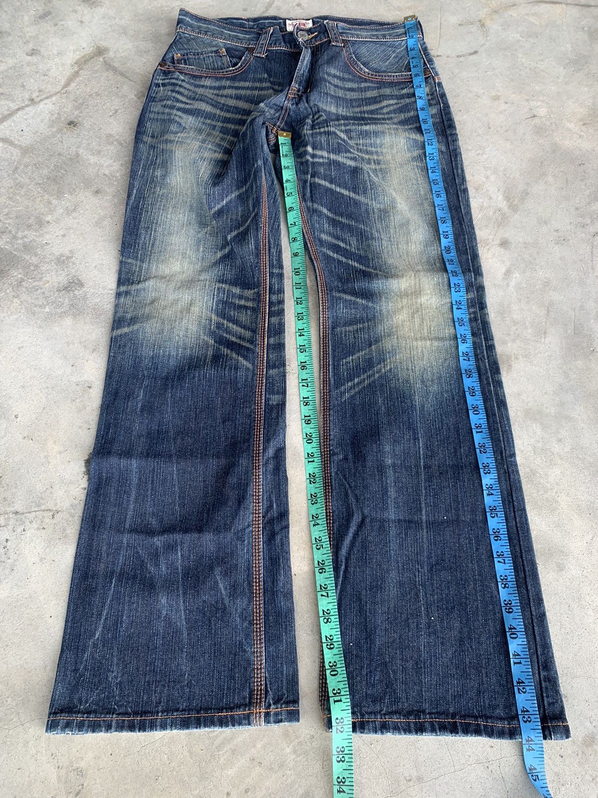 Edwin FLARE EDWIN XV BUCKLE BACK DENIM. Size US 33 - 4 Thumbnail