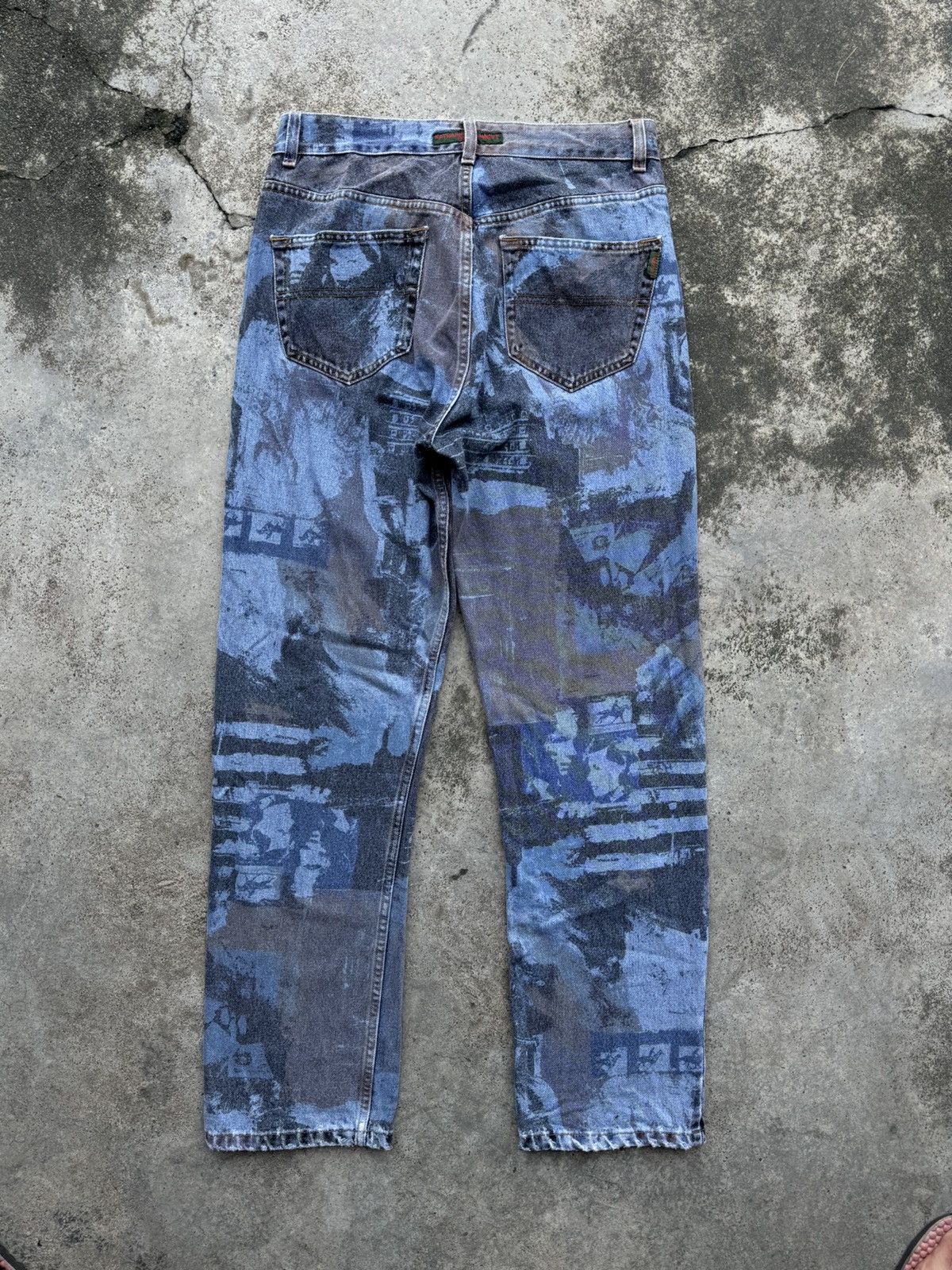 Katharine Hamnett London RARE Design🔥Vintage Katharine Hammett printed denim jeans Size US 31 - 13 Thumbnail