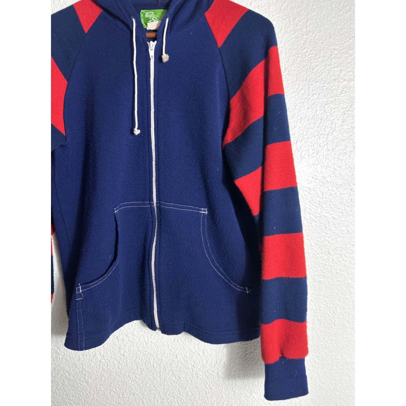 Vintage VINTAGE Dorfman Pacific Sportswear Hoodie Full Zip M Men Blue Striped Acrylic | 23" Chest 24" Length Size US M / EU 48-50 / 2 - 4 Thumbnail