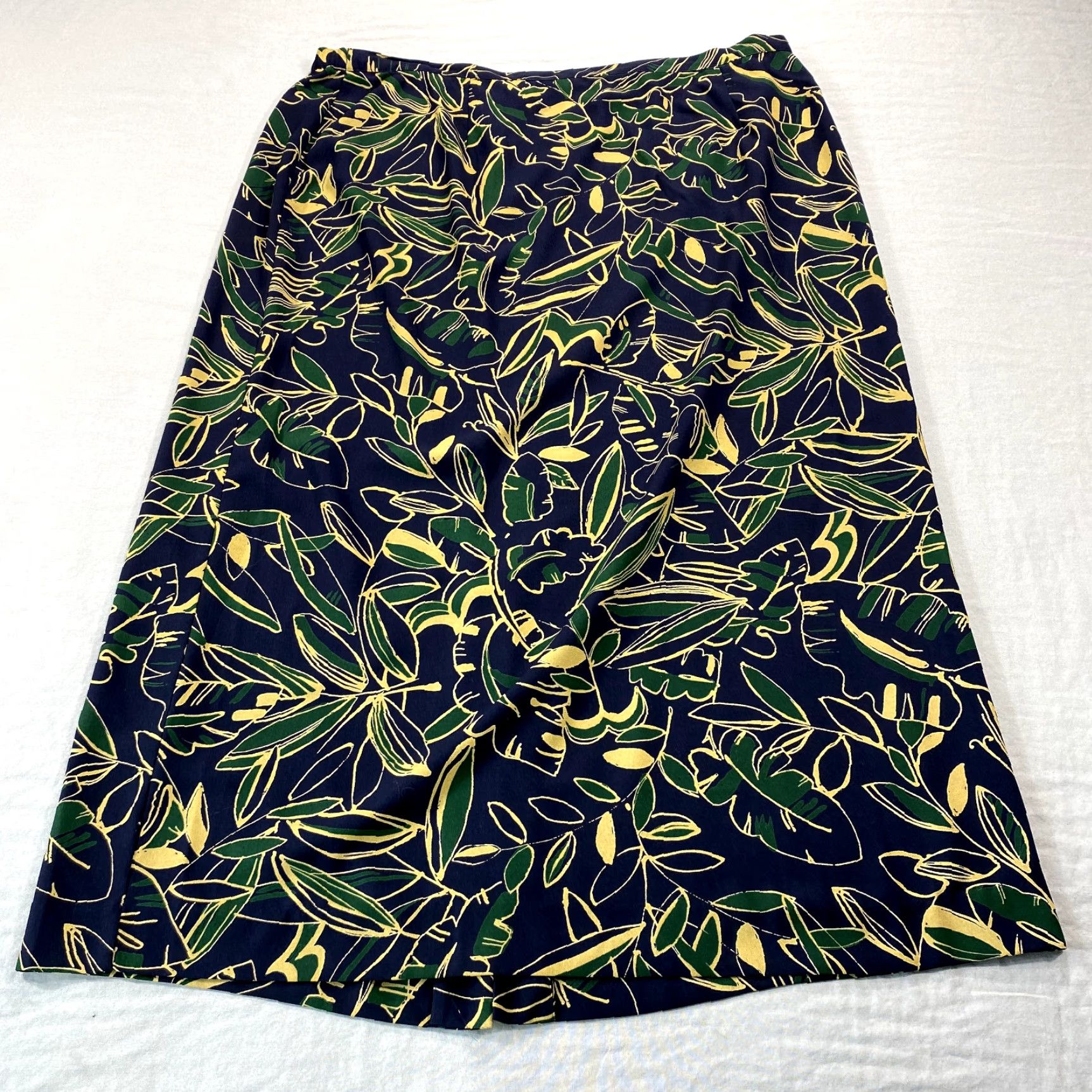 Pendleton VINTAGE Pendleton Skirt Womens 18 Blue Floral Long Maxi Polyester Plus Ladies - 80s Theme, All Seasons, Knit Fabric, Zipper, High Rise Womens Size 40" / US 18 - 2 Thumbnail
