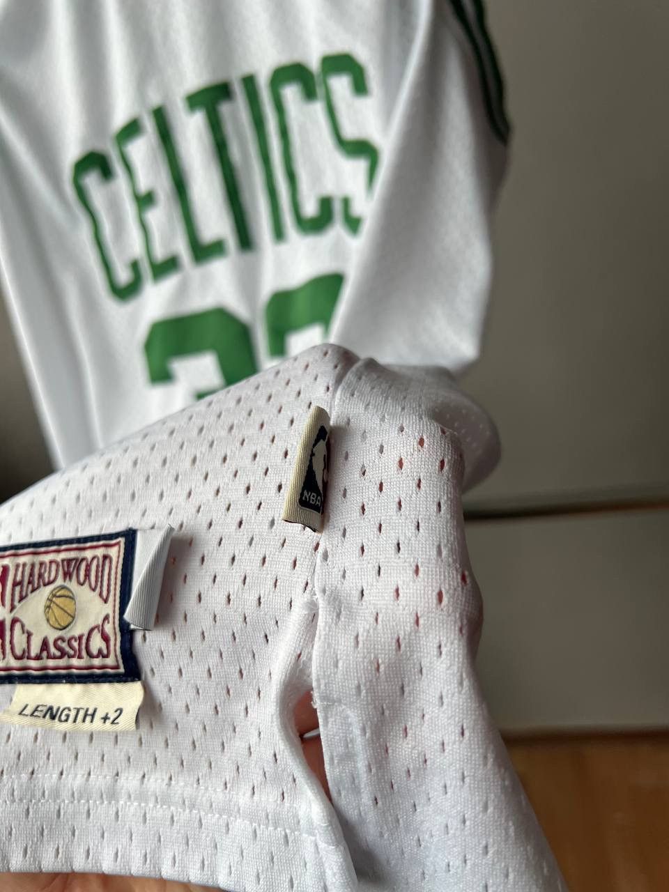 NBA 2014 BOSTON CELTICS #33 BIRD ADIDAS BASKETBALL JERSEY SZ L Size US L / EU 52-54 / 3 - 9 Thumbnail