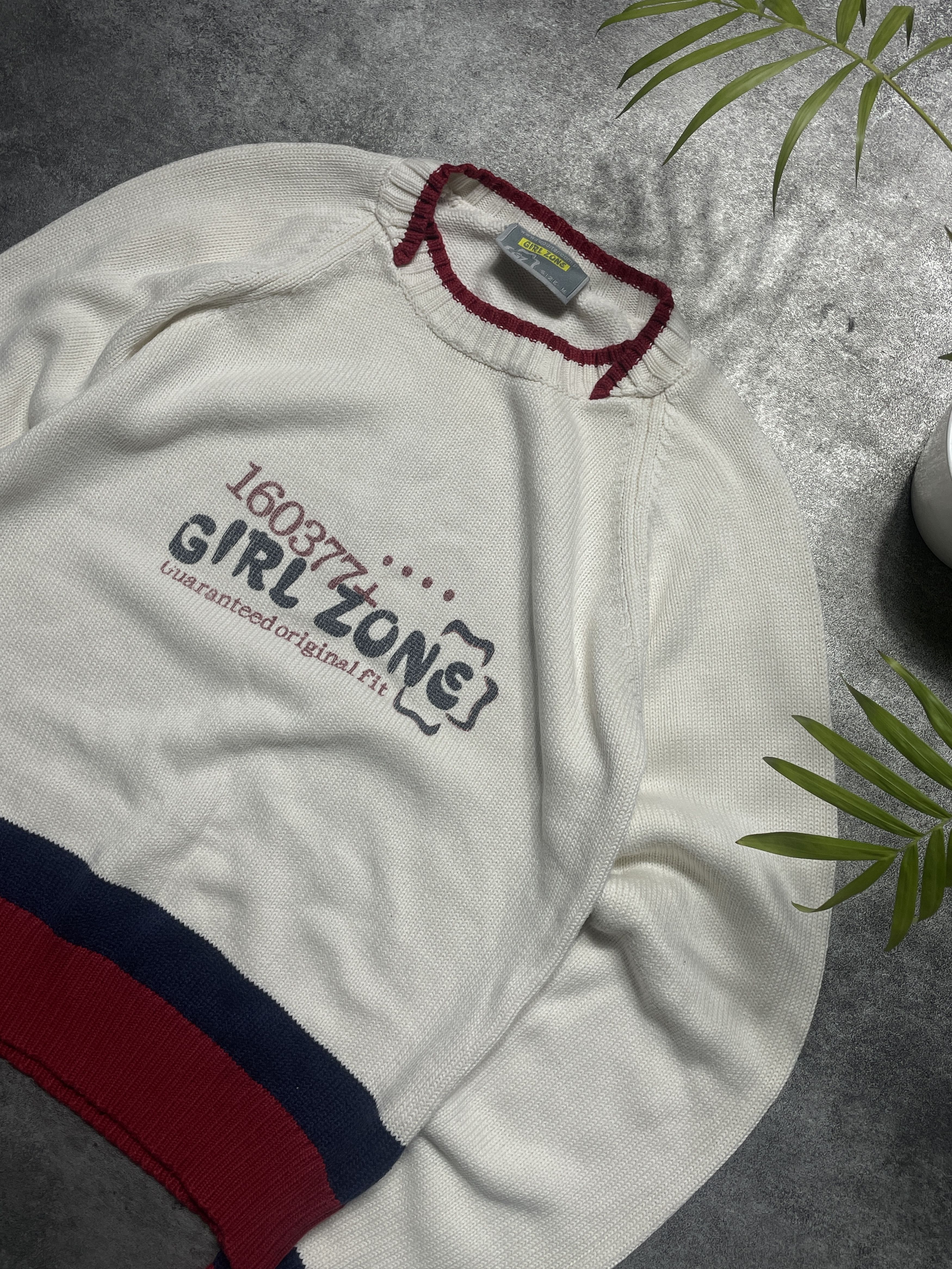 Vintage 🔥RARE🔥Vintage Y2K Sweater Girl Zone Spellout Cozy Size M / US 6-8 / IT 42-44 - 2 Thumbnail
