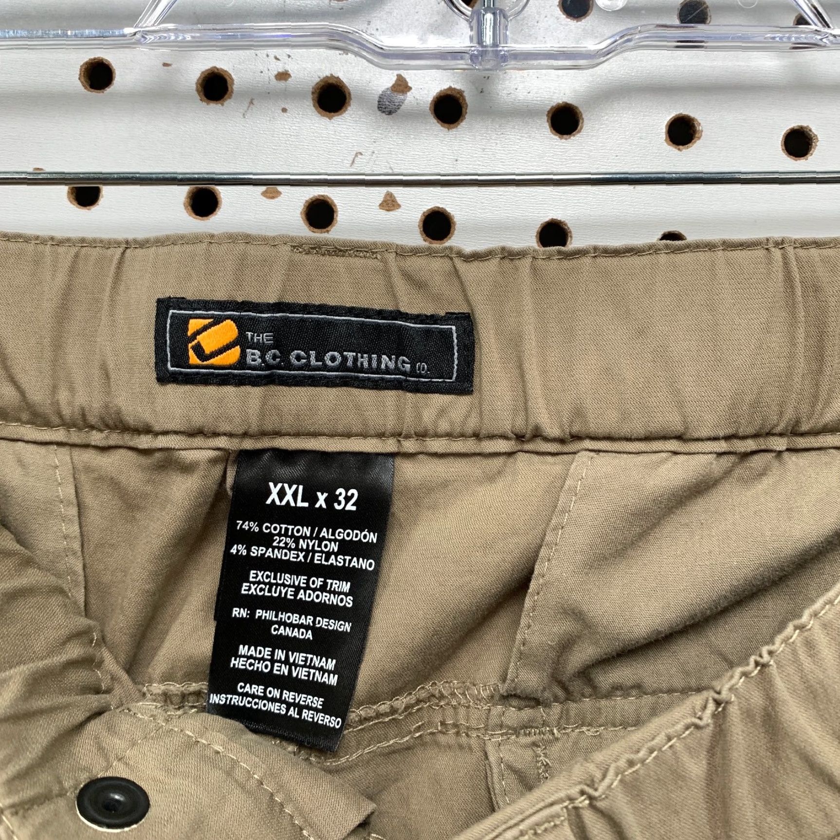 Vintage BC Clothing Convertible Cargo Pants Mens 2XL Khaki Belted Zip Hike Outdoor Skate Cargo Pants Mens 2XL Khaki Belted Zip Convertible Outdoor Skate Size US 39 - 3 Thumbnail