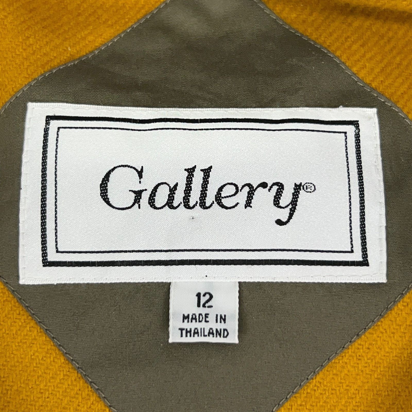 Vintage Vintage 90s Gallery Trench Coat Raincoat OD Green Womens 12 Size XL / US 12-14 / IT 48-50 - 13 Thumbnail