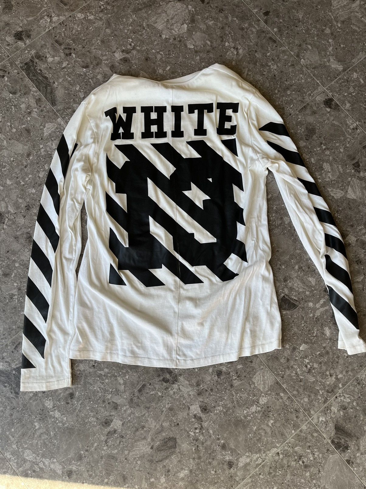 Off-White OFF WHITE XL Size US XL / EU 56 / 4 - 2 Thumbnail