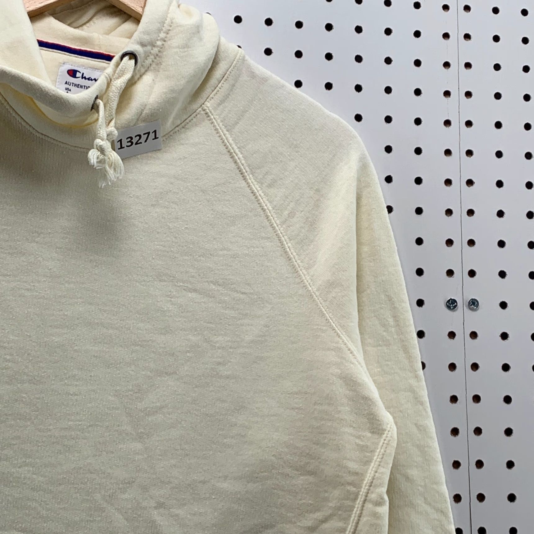 Champion Champion Hoodie Front Pocket Pullover Beige Womens Size Small Long Sleeve Size S / US 4 / IT 40 - 7 Thumbnail