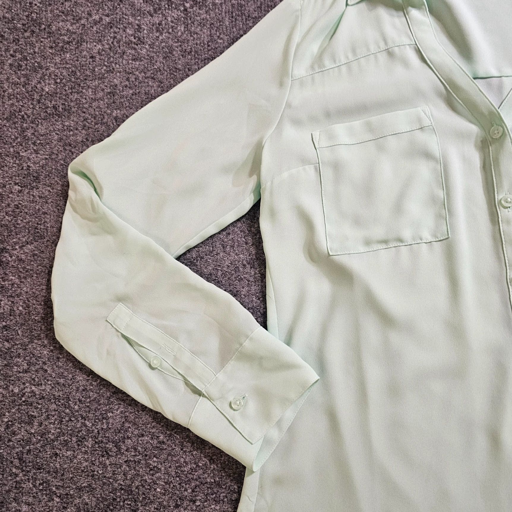 Express Express Shirt Women Small Green Portofino Sheer Button Long Sleeve Casual Capstone? Size S / US 4 / IT 40 - 4 Thumbnail