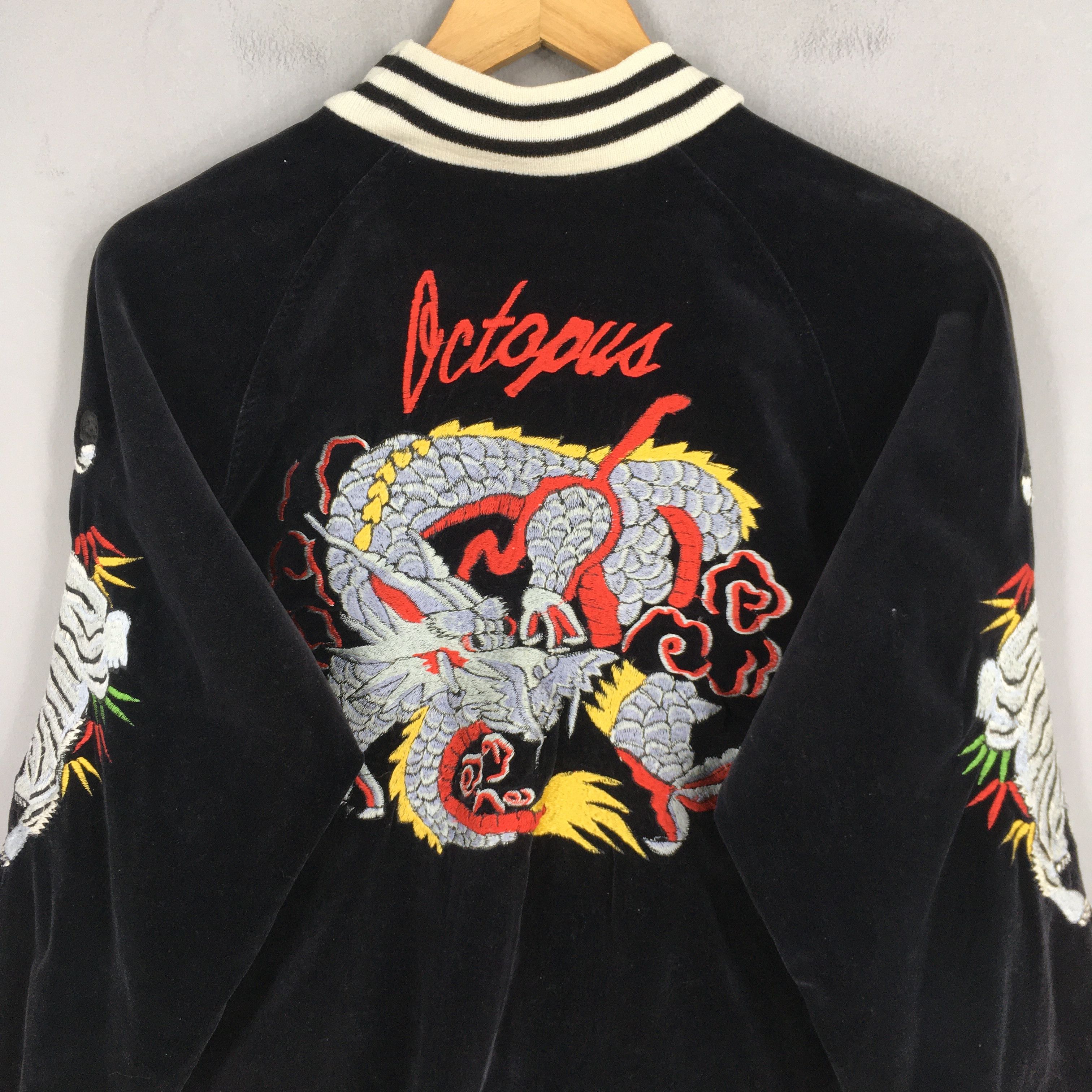 Vintage Vintage Sukajan Dragon Velvet Bomber Jacket Medium Size US M / EU 48-50 / 2 - 2 Thumbnail