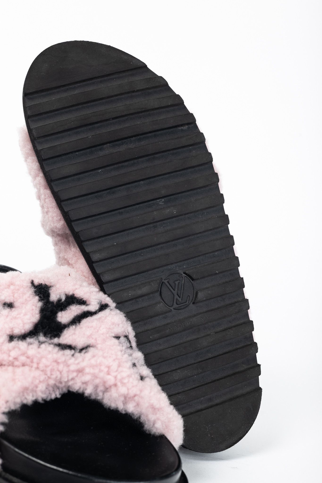 Louis Vuitton Louis Vuitton Paseo Shearling Monogram Slingback Sandals Size US 9.5 / IT 39.5 - 6 Thumbnail