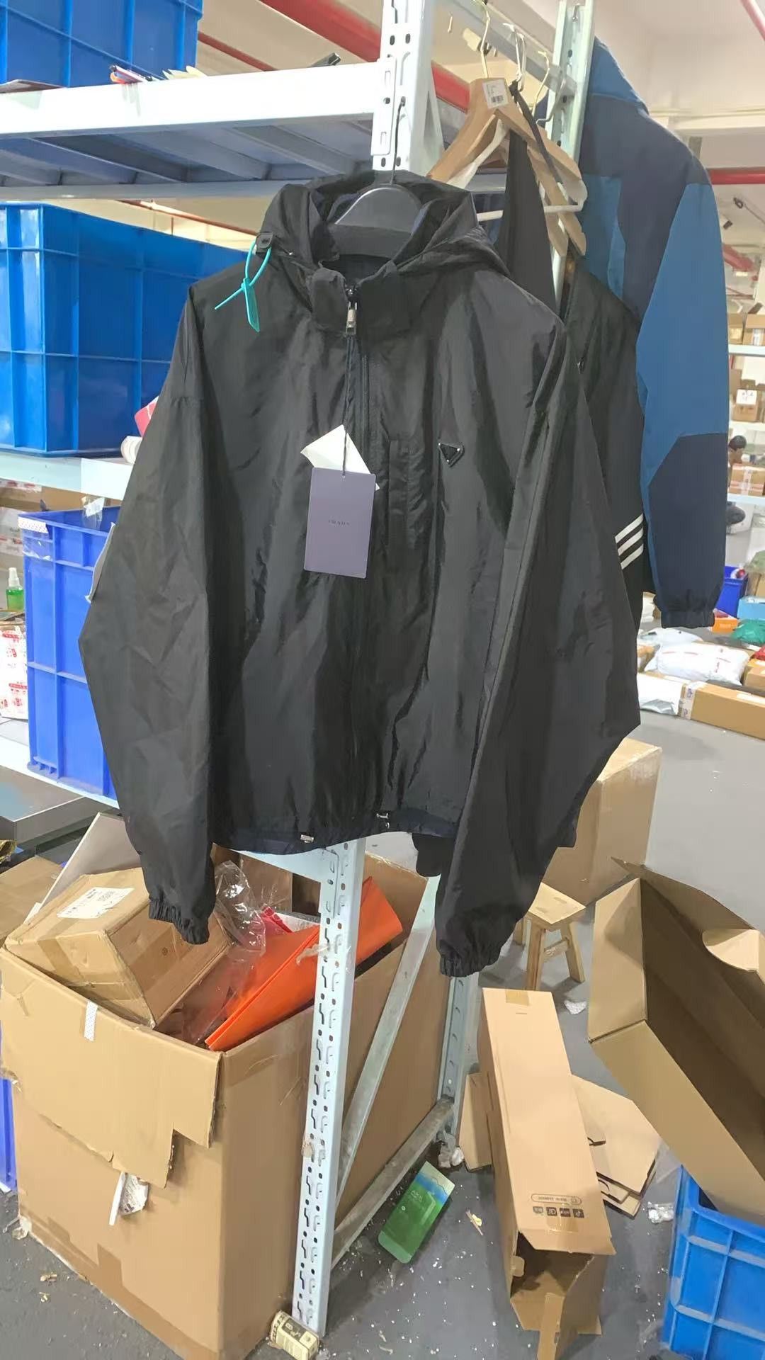 Prada Prada SS24 Black Logo Hoodie Jacket Size US L / EU 52-54 / 3 - 8 Thumbnail