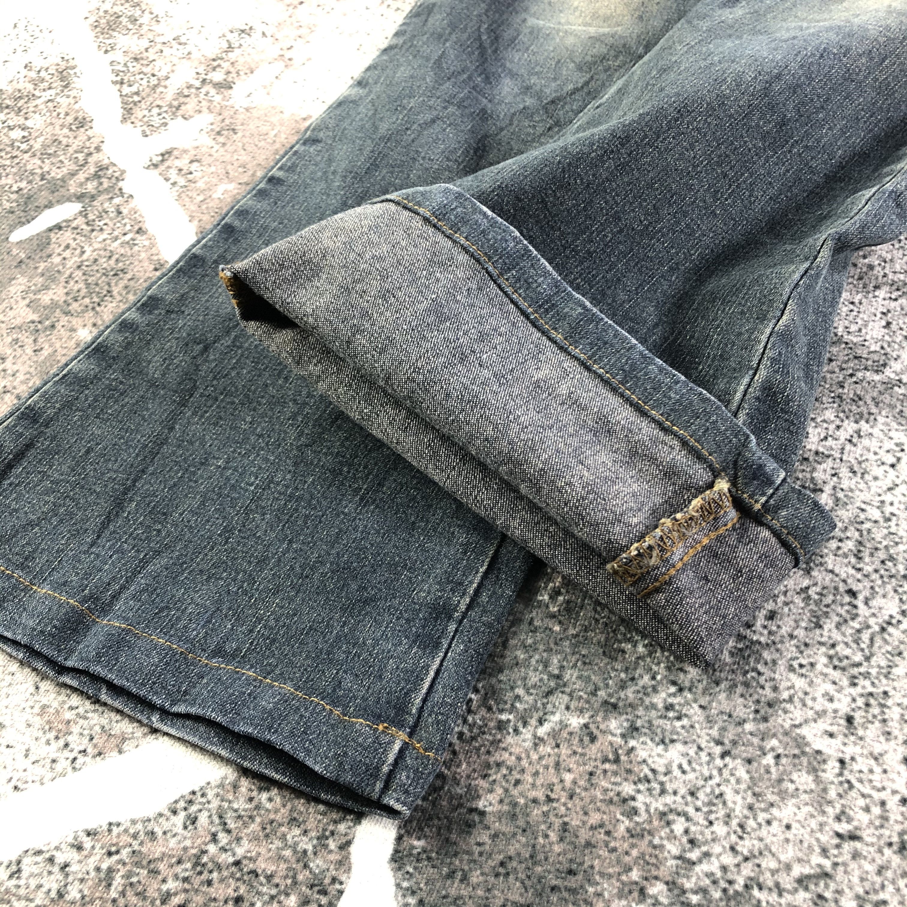 Japanese Brand Vintage Japanese Brand Flared Jeans KJ2045 Size 25" / US 0 / IT 36 - 6 Thumbnail