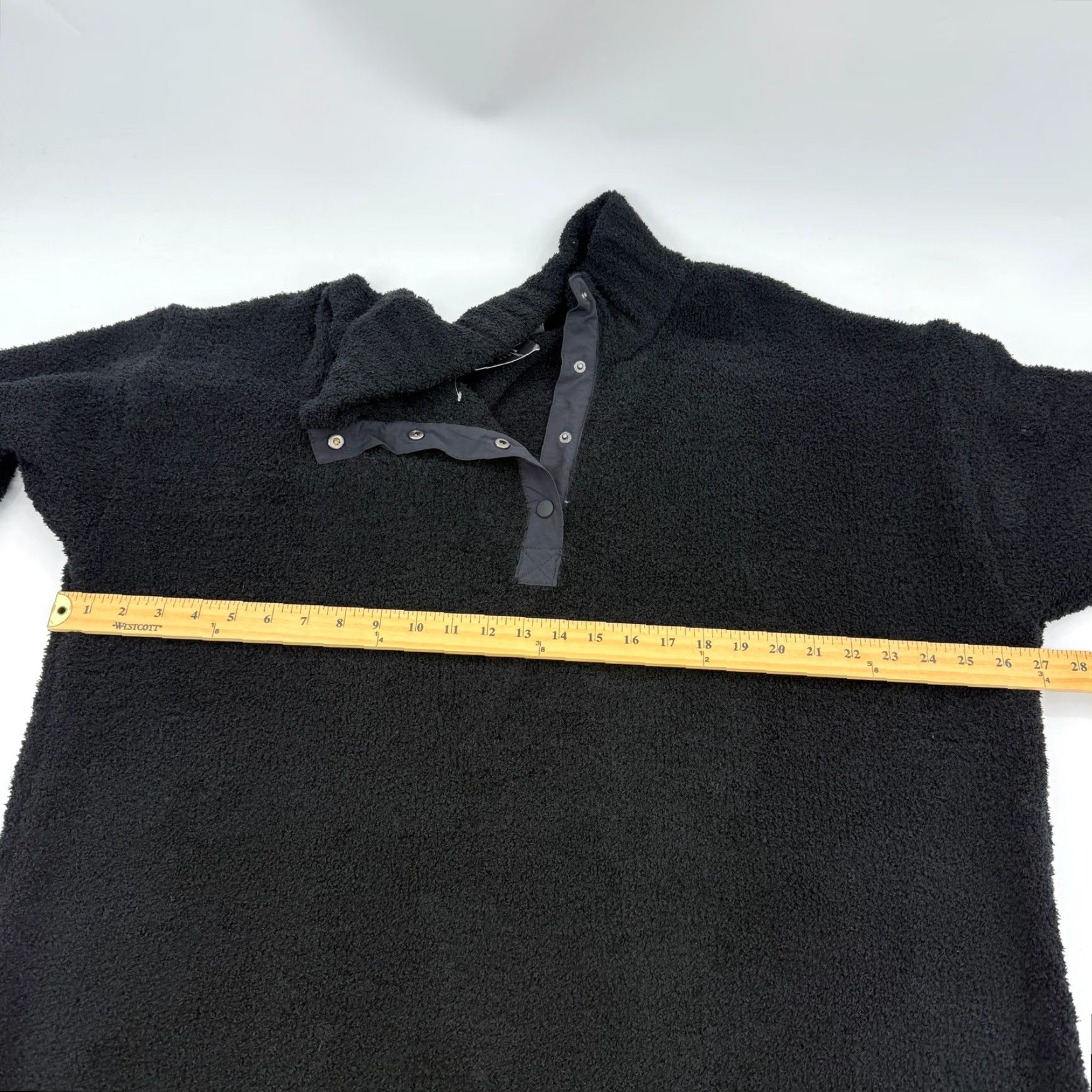 VINTAGE Eddie Bauer Womens Pullover Shirt?