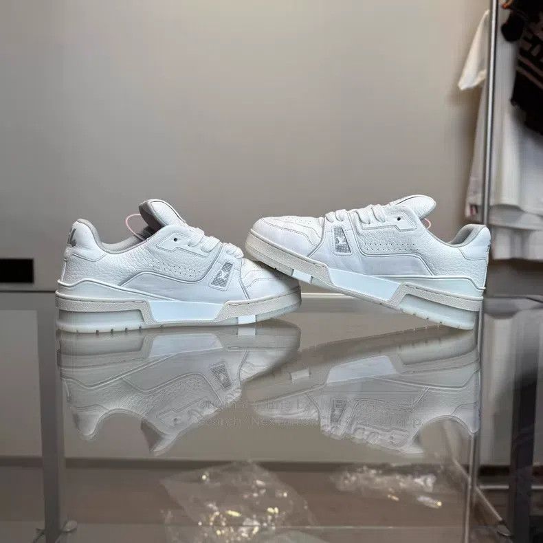Louis Vuitton Louis Vuitton Trainer white cement shoes Size US 7 / IT 37 - 5 Thumbnail