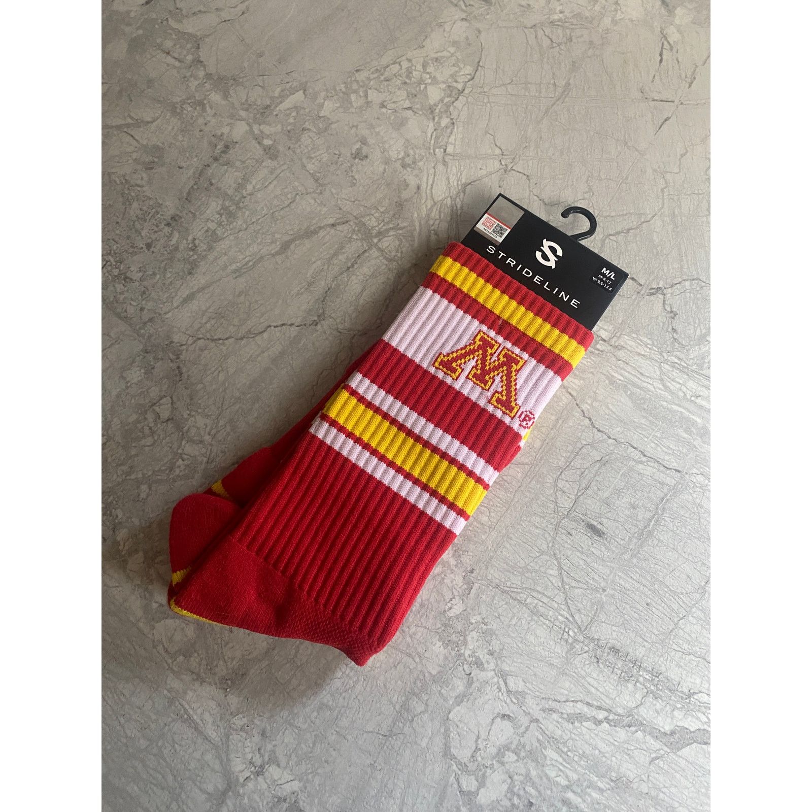 NCAA NWT Minnesota Gophers Knit Crew Length Socks Size M/L (8-12) Size ONE SIZE - 1 Thumbnail