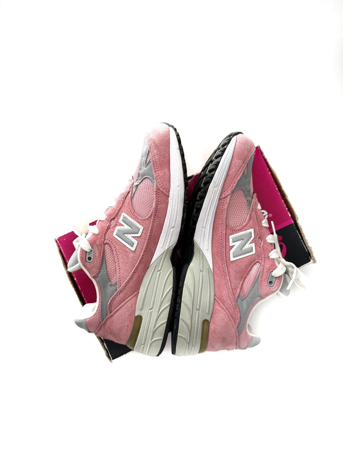 New Balance New Balance 993 Pink 20th Anniversary Breast Size US 7 / IT 37 - 7 Thumbnail