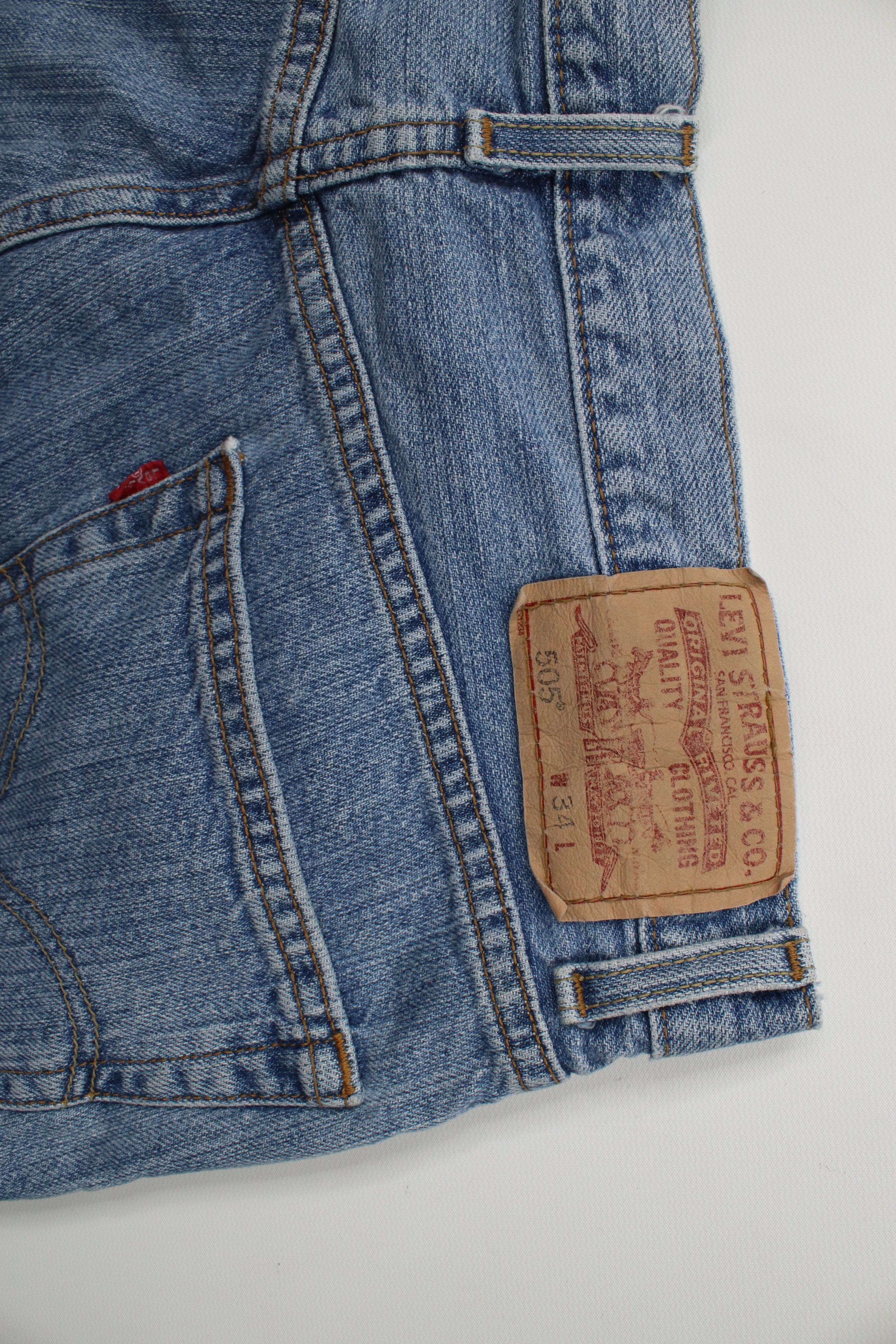 Levi's × Vintage Vintage Y2K Levis 505 Regular Fit Denim Jean Shorts Jorts Size US 34 / EU 50 - 13 Thumbnail
