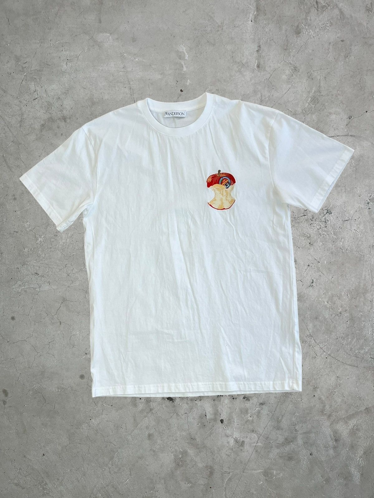 JW Anderson JW Anderson Apple Tee Size US S / EU 44-46 / 1 - 3 Thumbnail