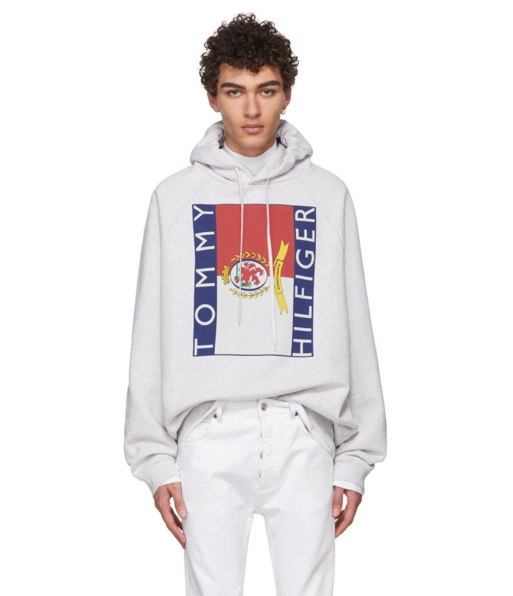 Hilfiger vetements sale