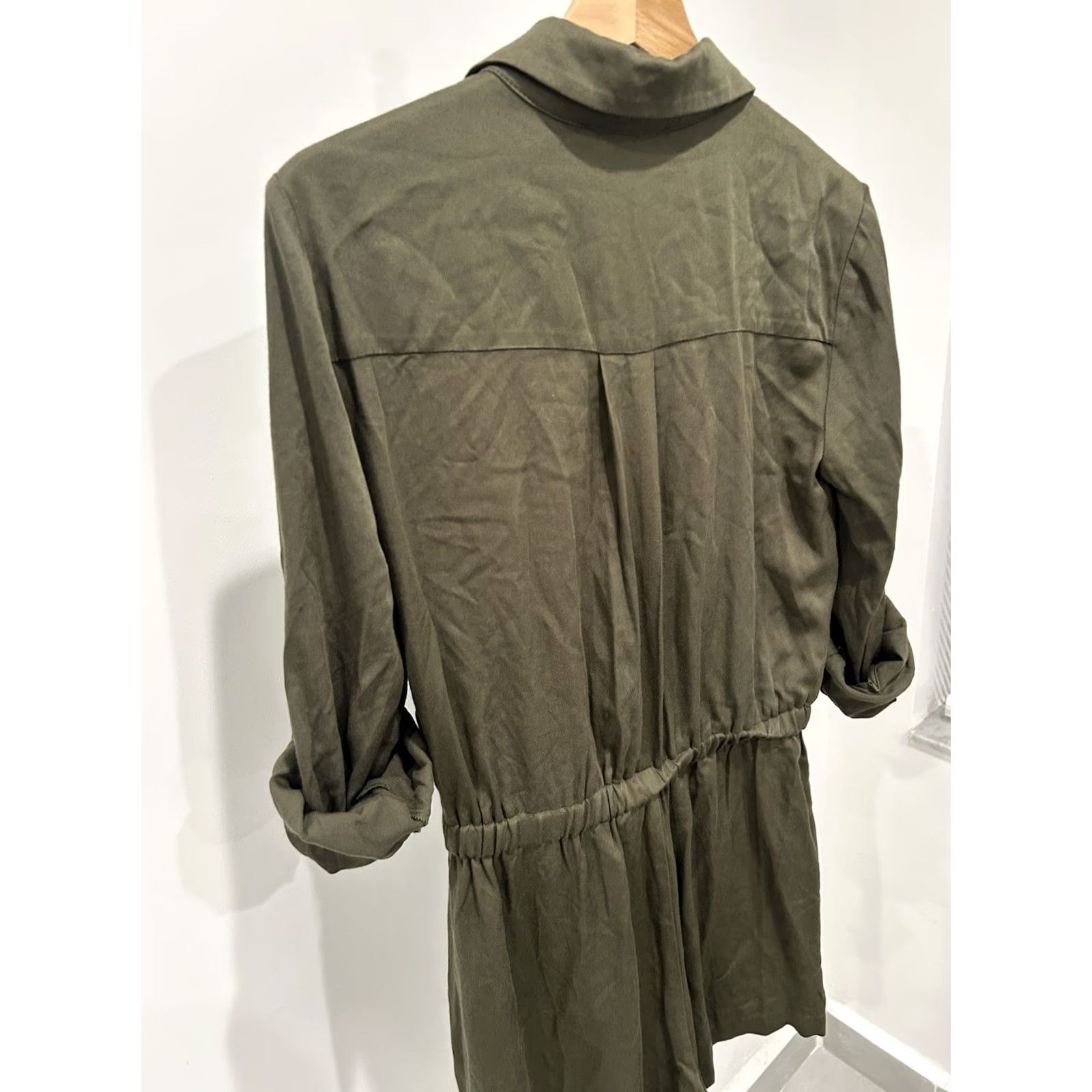 Lulus Women’s Lulus Designer Olive Green Front ButtonUp Long Sleeve Midi Dress S Front ButtonUp Collared Lightweight Casual Travel Fall Spring Womens Size S / US 4 / IT 40 - 6 Thumbnail